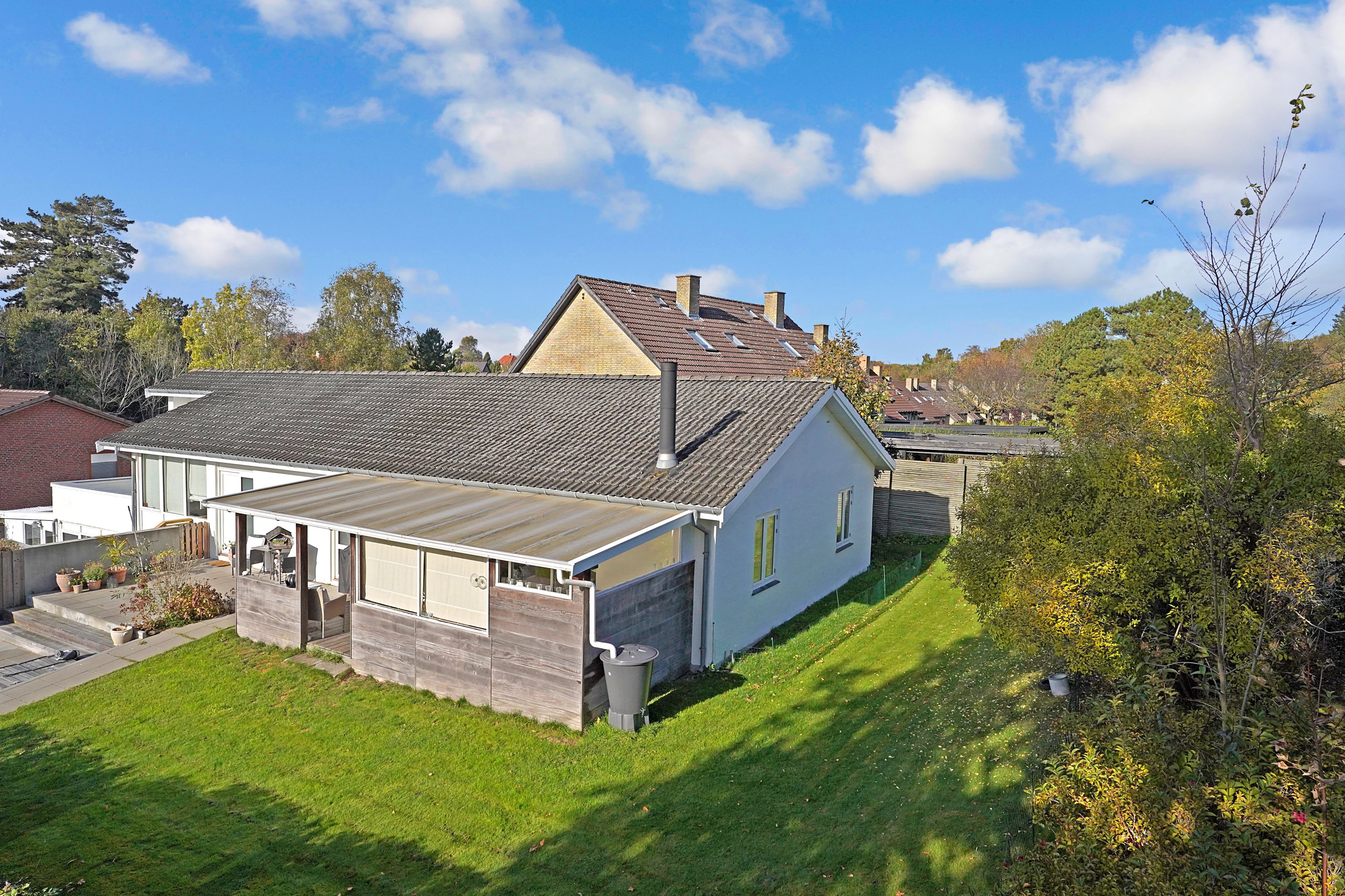 Fremhævet ejendommen billede i fuldskærmstilstand. Billede af Fyrrebakken 7, 3400 Hillerød