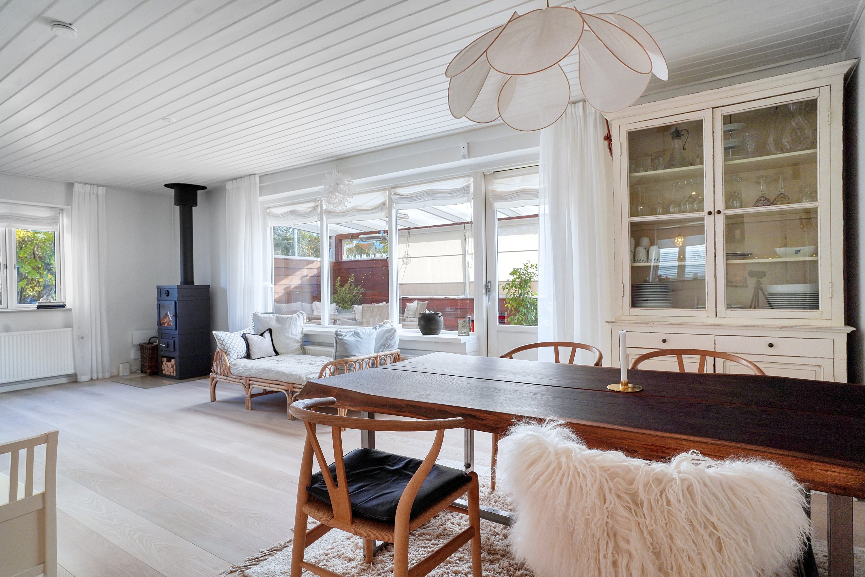 Fremhævet spisestue billede i fuldskærmstilstand. Billede af Fyrrebakken 7, 3400 Hillerød