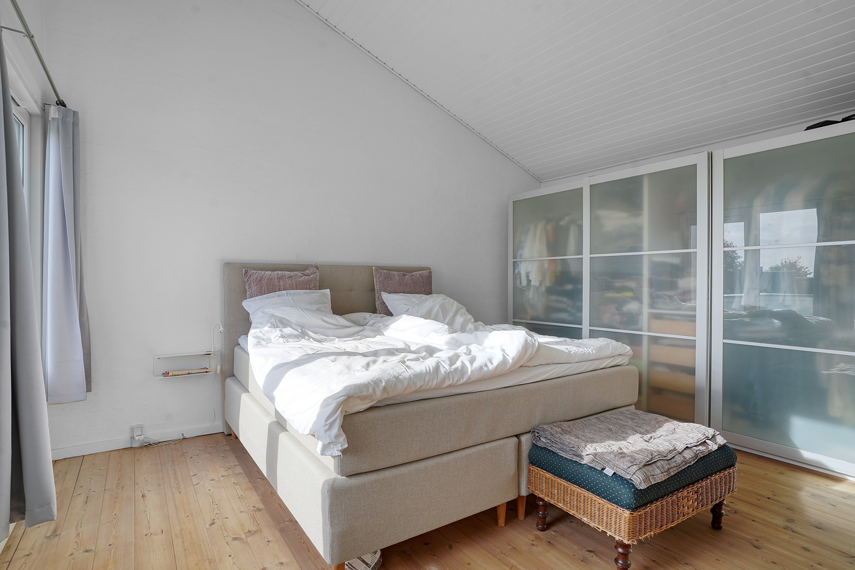 Fremhævet værelse billede i fuldskærmstilstand. Billede af Fyrrebakken 7, 3400 Hillerød