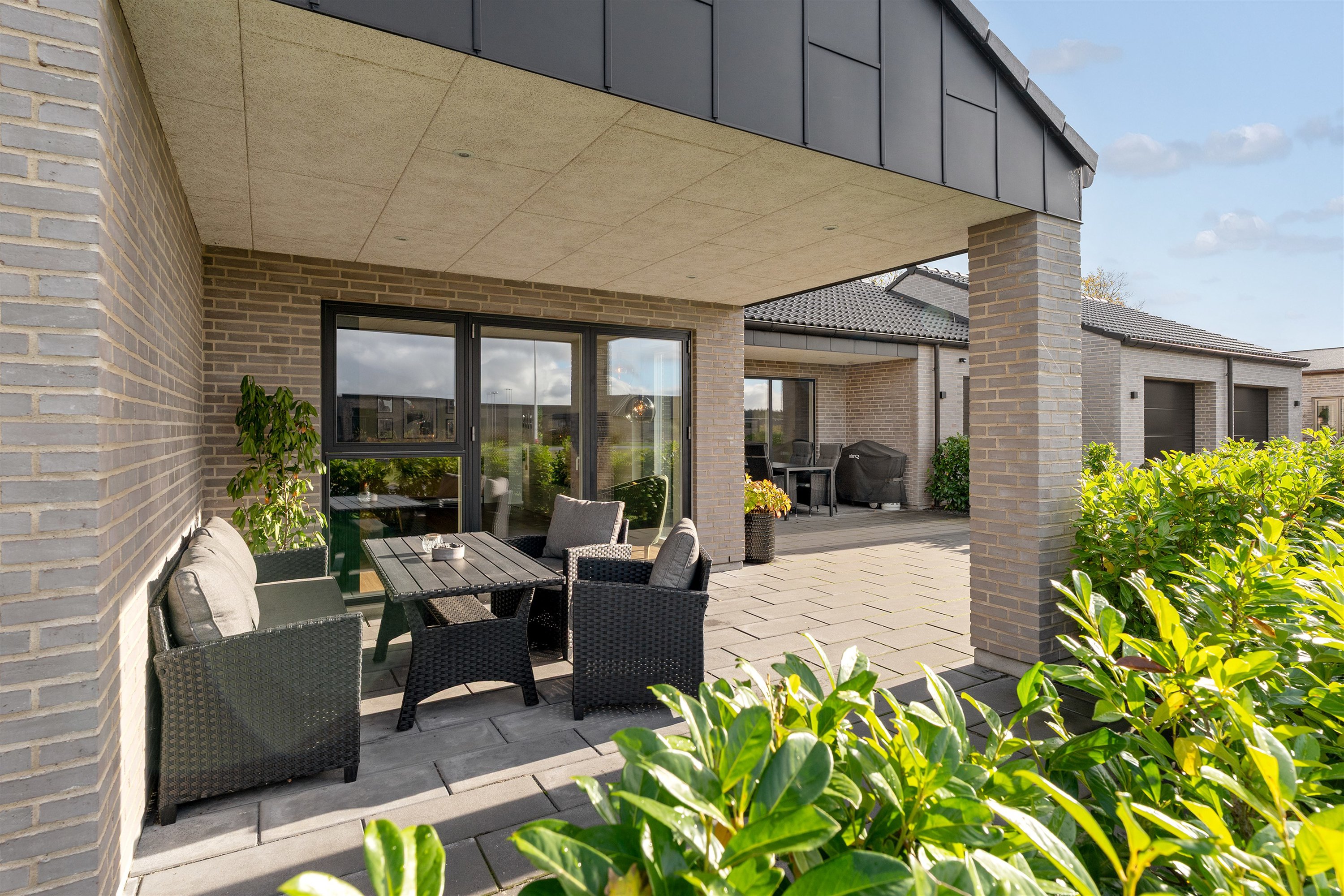 Fremhævet overdækket terrasse billede i fuldskærmstilstand. Billede af Mariehønen 15, 7190 Billund