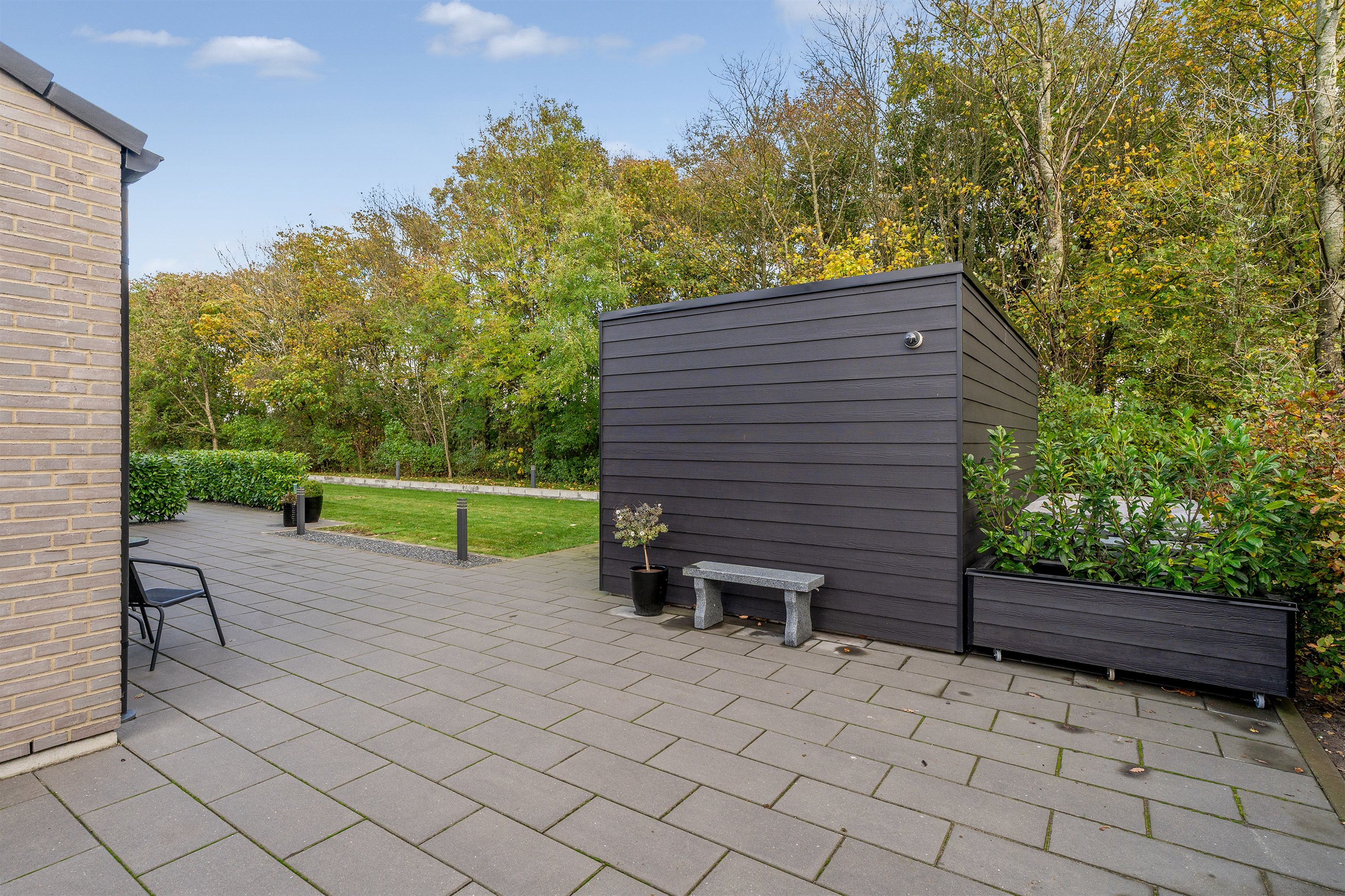 Fremhævet terrasse billede i fuldskærmstilstand. Billede af Mariehønen 15, 7190 Billund