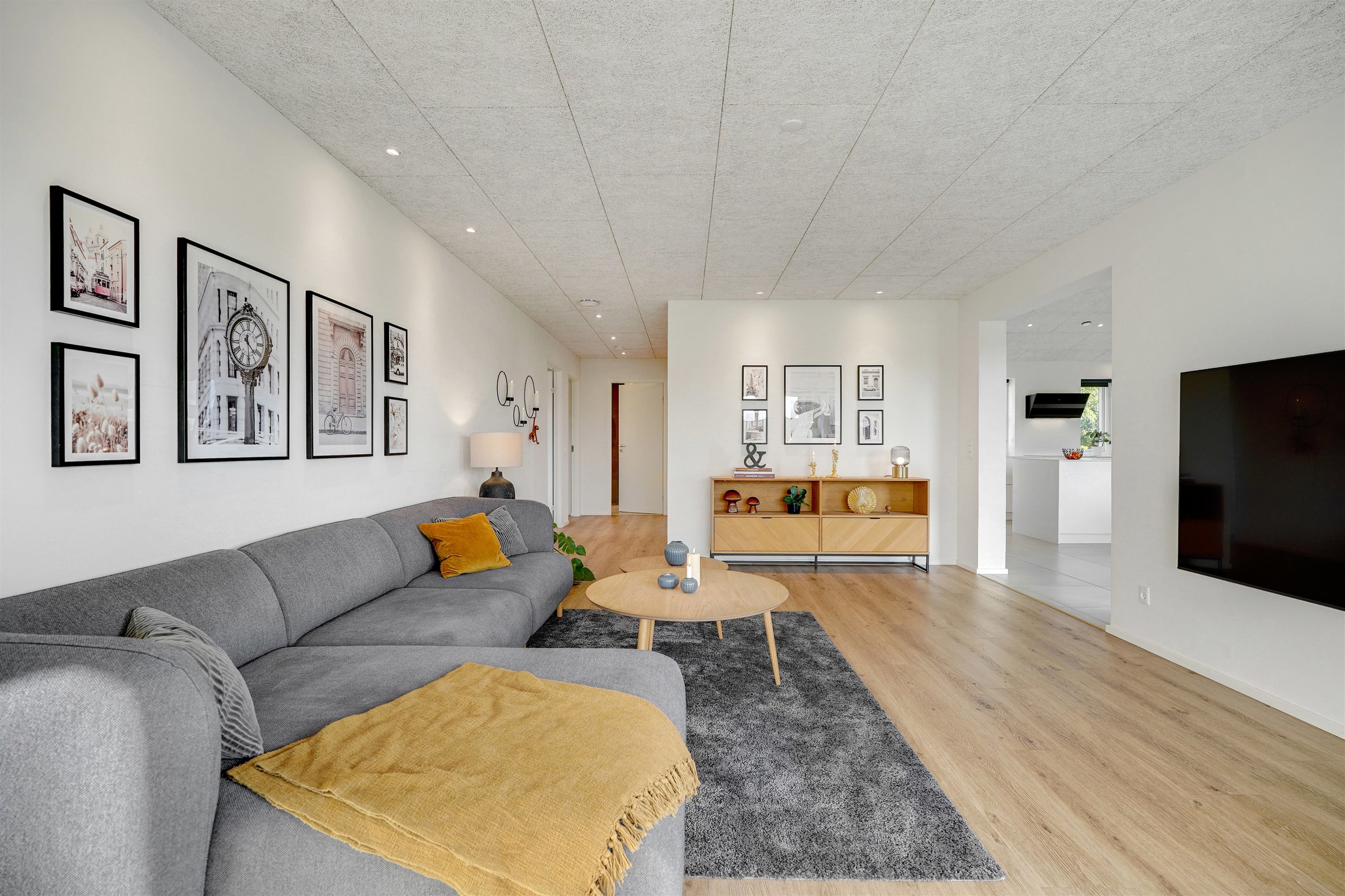 Fremhævet stue billede i fuldskærmstilstand. Billede af Mariehønen 15, 7190 Billund