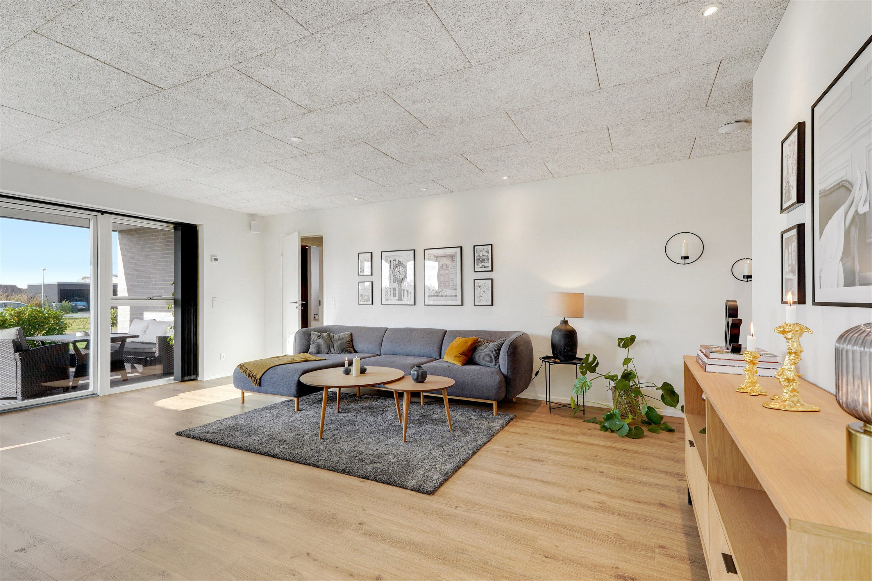 Fremhævet stue billede i fuldskærmstilstand. Billede af Mariehønen 15, 7190 Billund