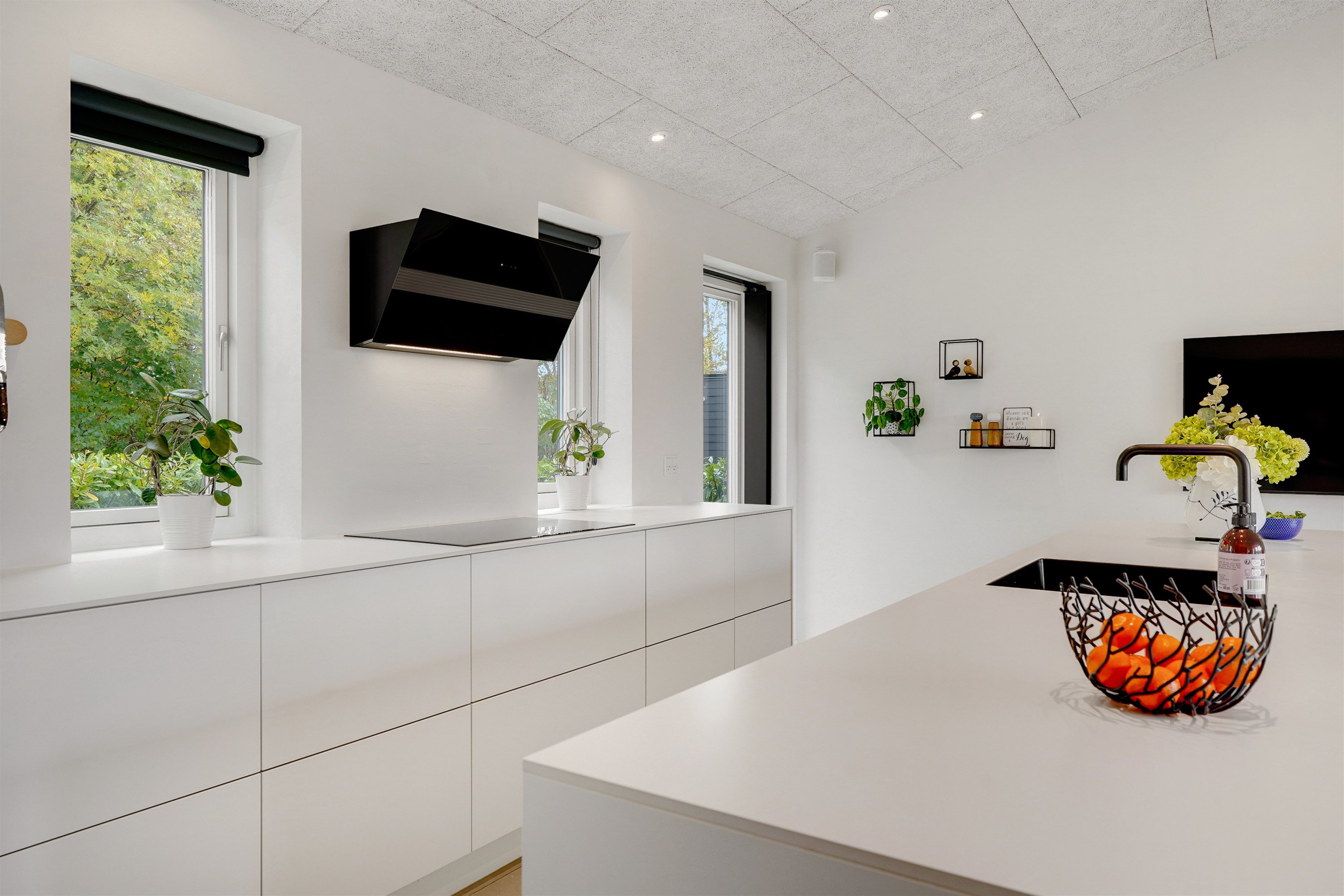 Fremhævet køkken billede i fuldskærmstilstand. Billede af Mariehønen 15, 7190 Billund