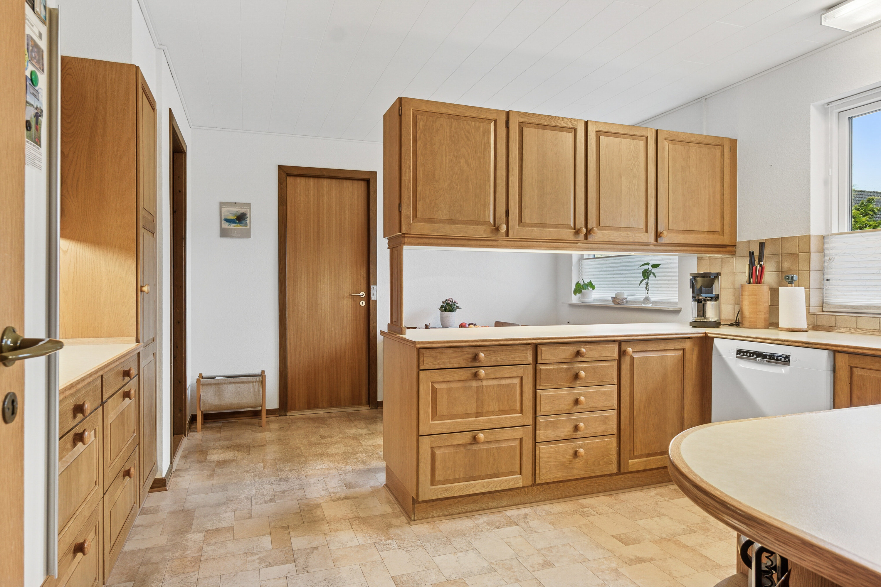 Fremhævet køkken billede i fuldskærmstilstand. Billede af Baldersvej 26, 6040 Egtved