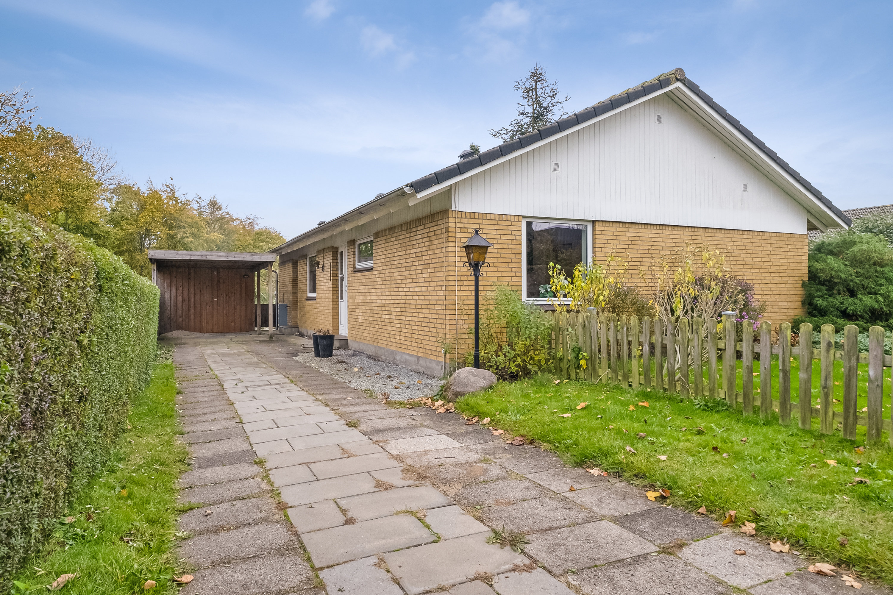 Fremhævet facade billede i fuldskærmstilstand. Billede af Hyldegårdsvej 35, Brylle, 5690 Tommerup