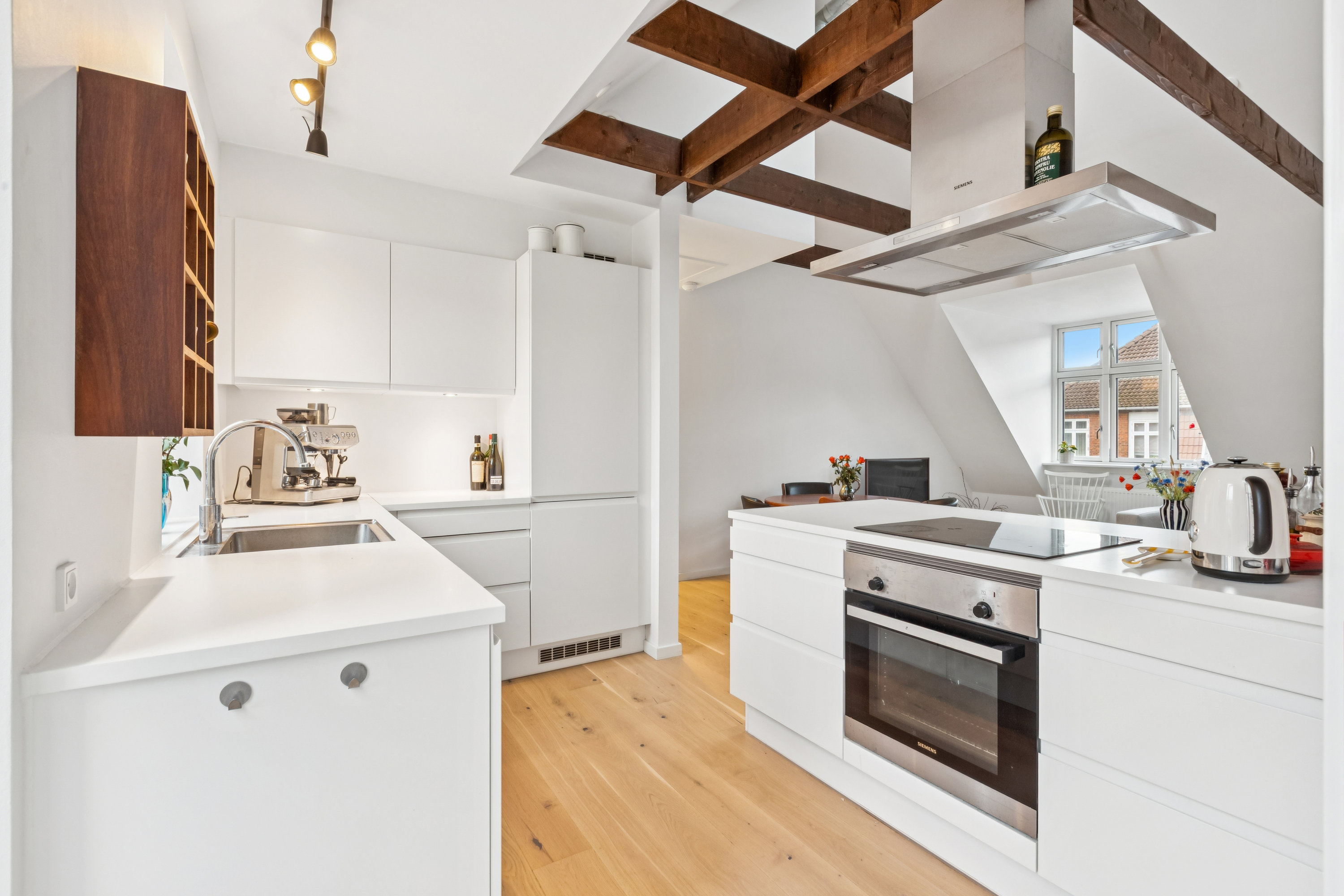 Fremhævet badeværelse billede i fuldskærmstilstand. Billede af Kongedybet 2, 5. tv., 2300 København S