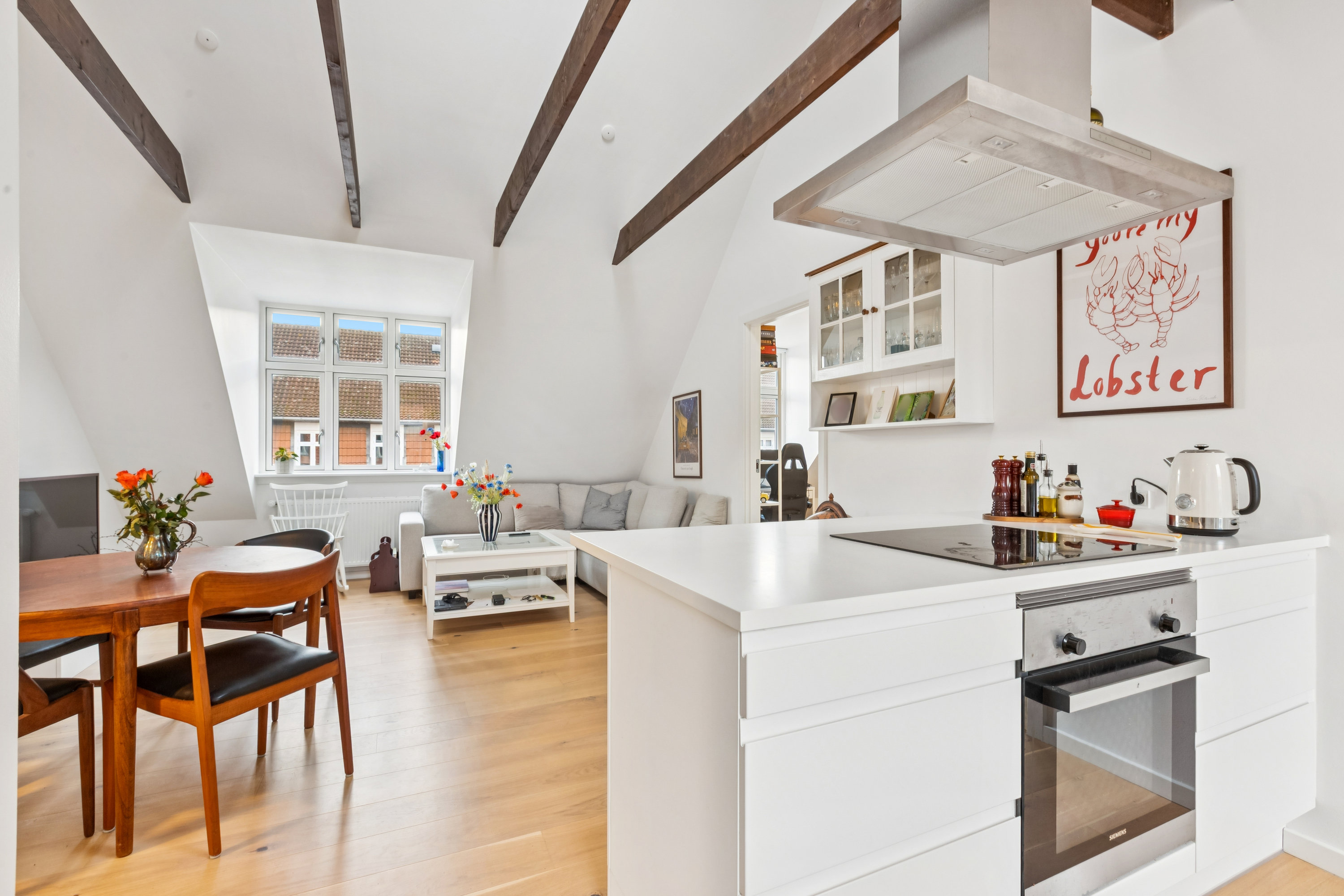 Fremhævet køkken billede i fuldskærmstilstand. Billede af Kongedybet 2, 5. tv., 2300 København S