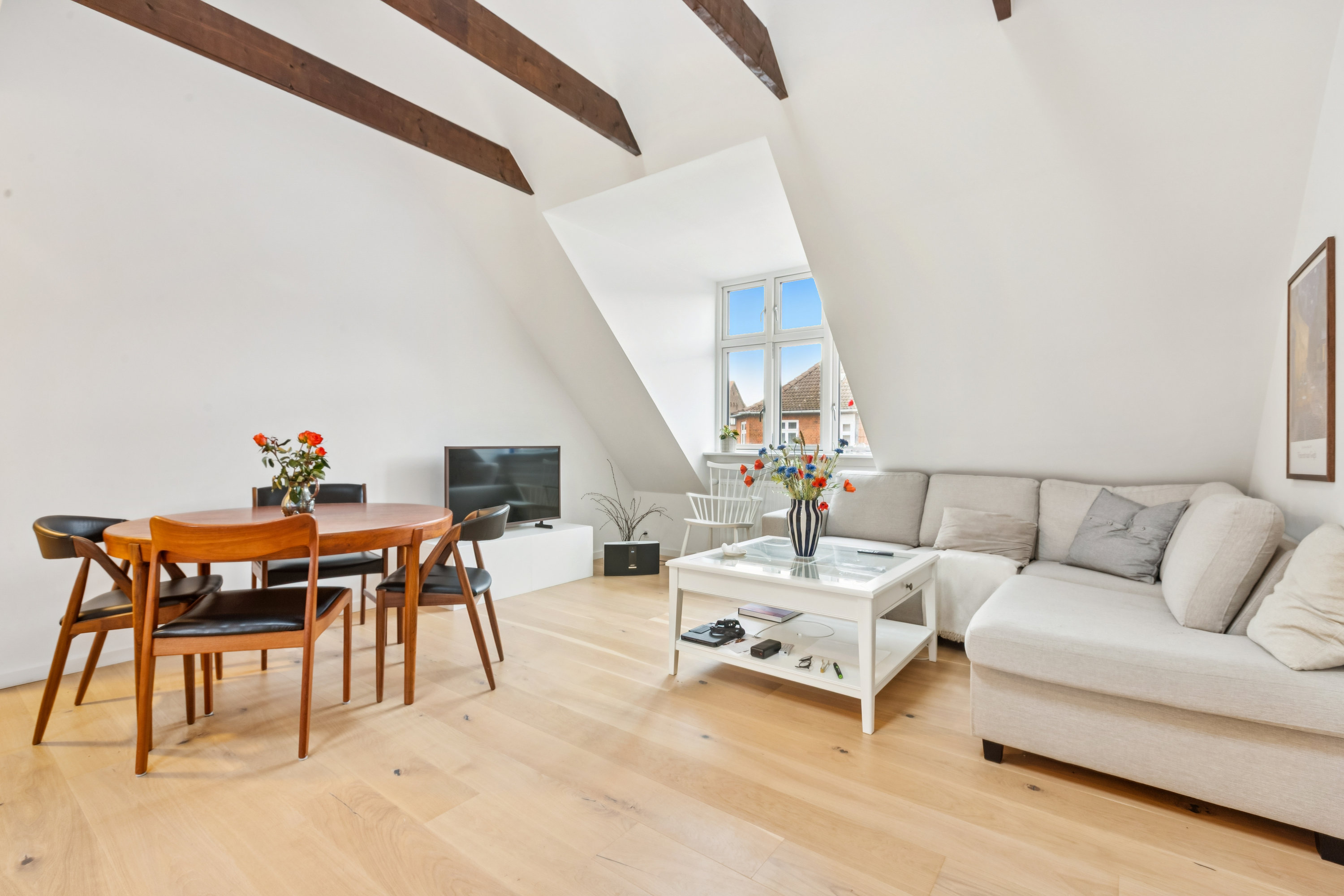 Miniaturebillede 1: stue. Billede af Kongedybet 2, 5. tv., 2300 København S