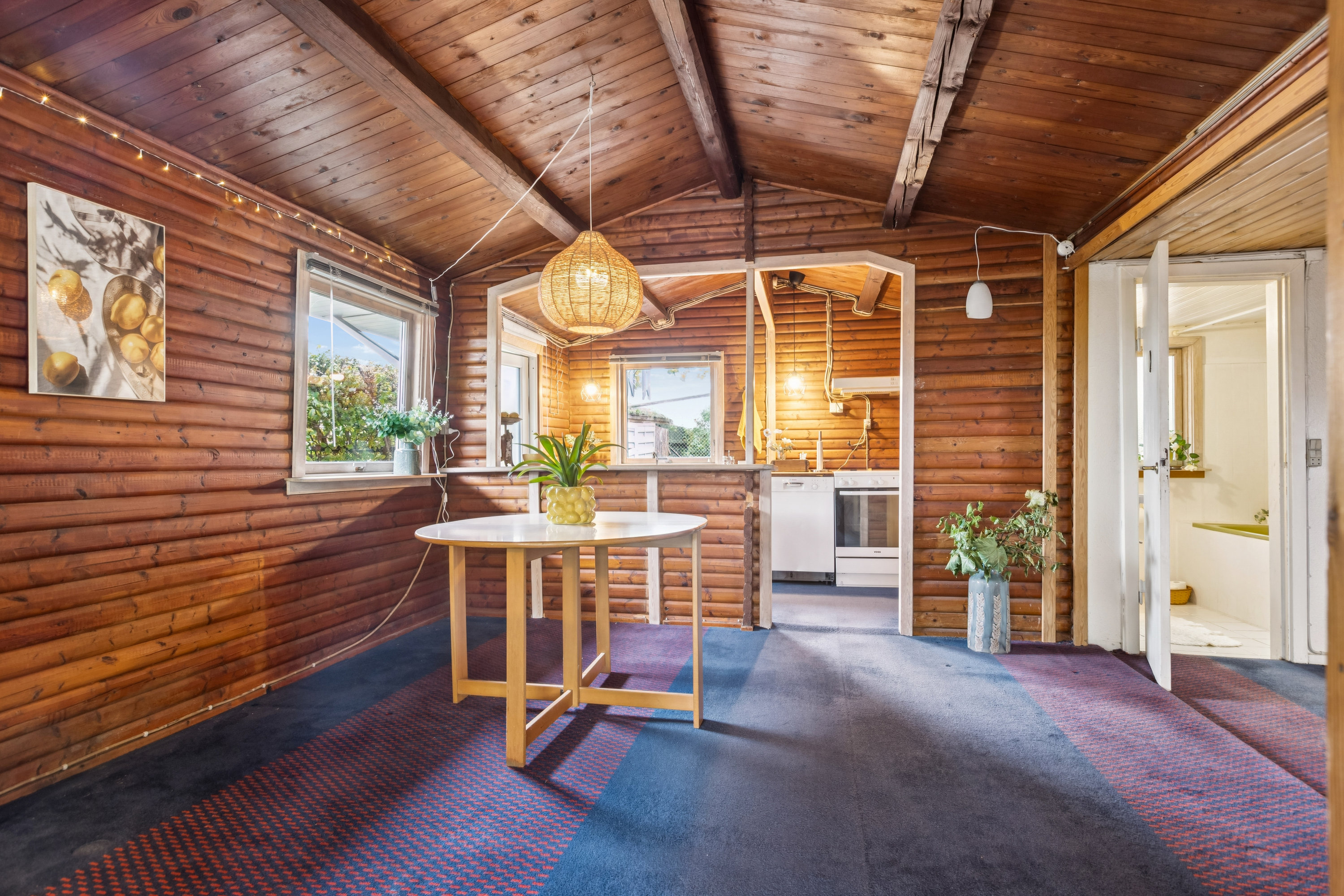 Fremhævet  billede i fuldskærmstilstand. Billede af Azaleagangen 1, 2300 København S