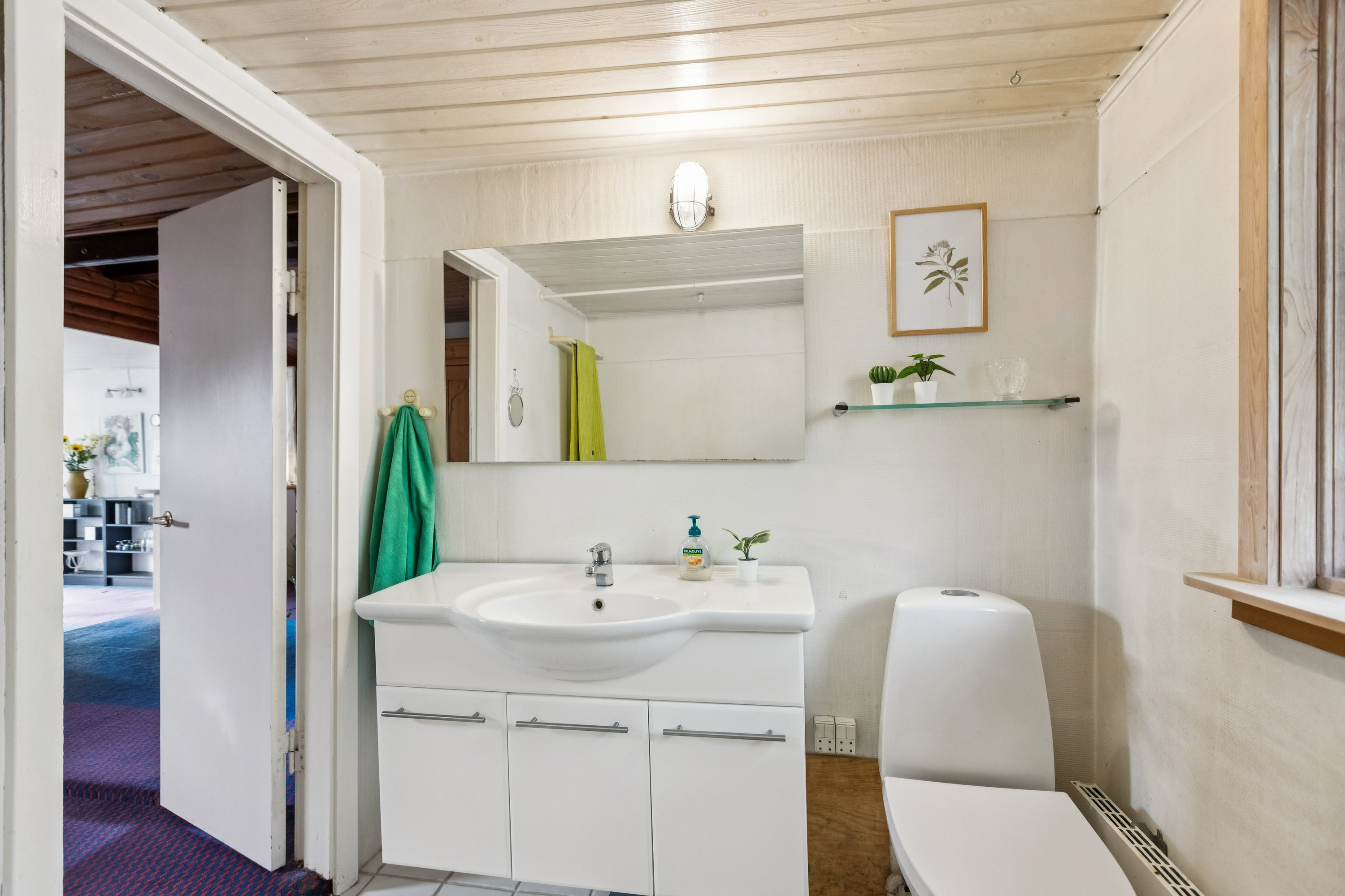 Fremhævet  billede i fuldskærmstilstand. Billede af Azaleagangen 1, 2300 København S