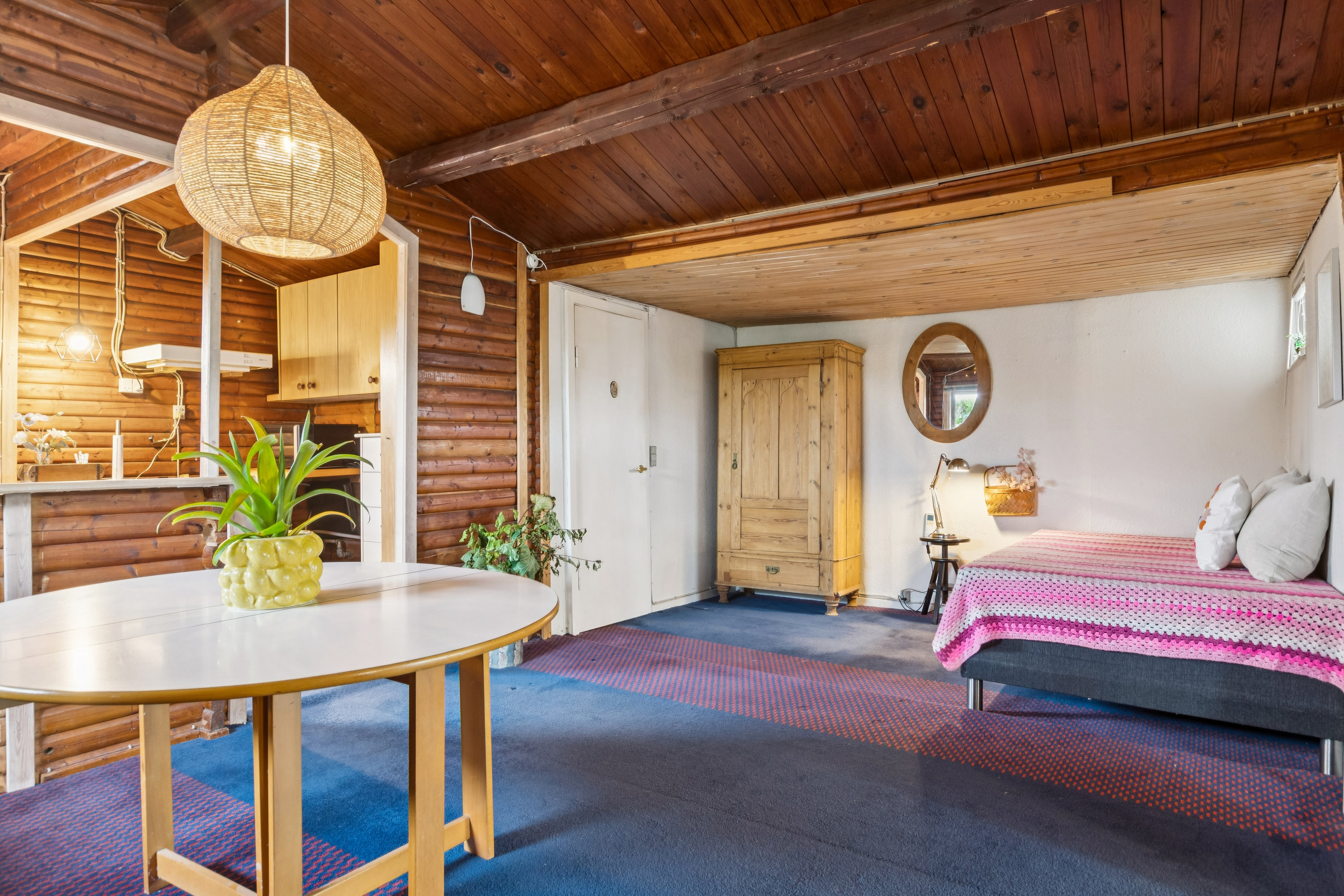 Fremhævet  billede i fuldskærmstilstand. Billede af Azaleagangen 1, 2300 København S