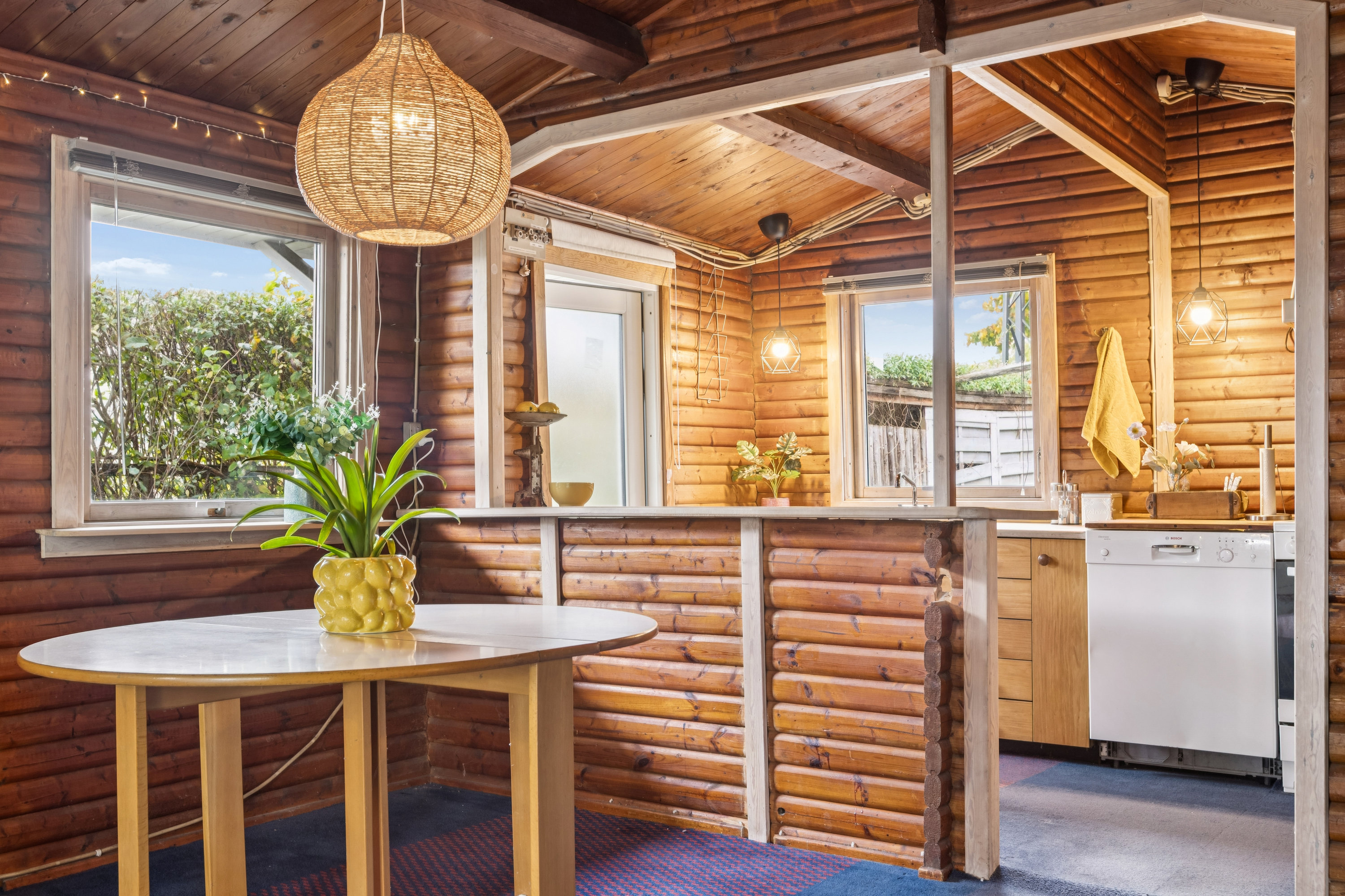 Fremhævet  billede i fuldskærmstilstand. Billede af Azaleagangen 1, 2300 København S