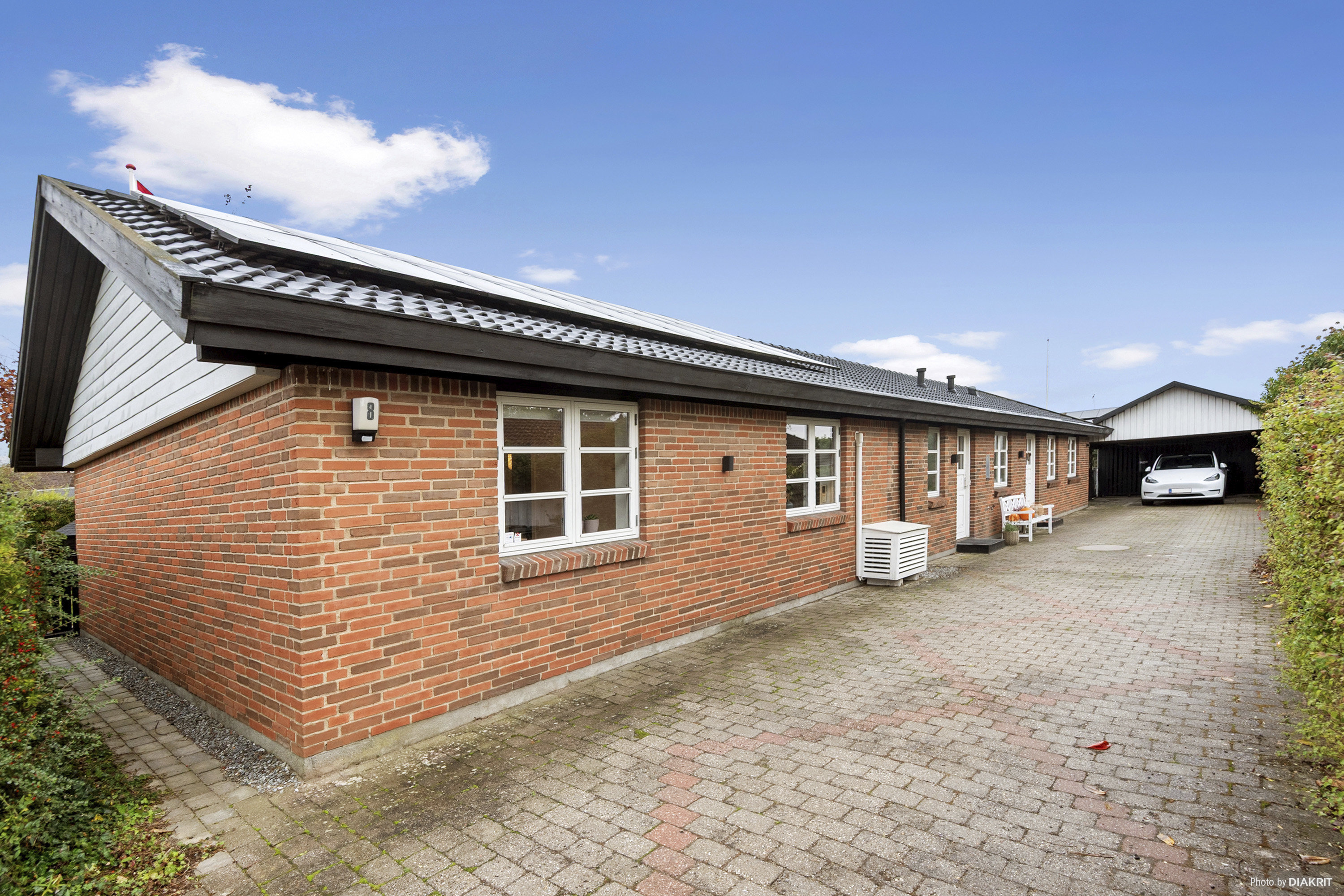 Fremhævet ejendommen billede i fuldskærmstilstand. Billede af Lærkevænget 8, Ejby, 4623 Lille Skensved