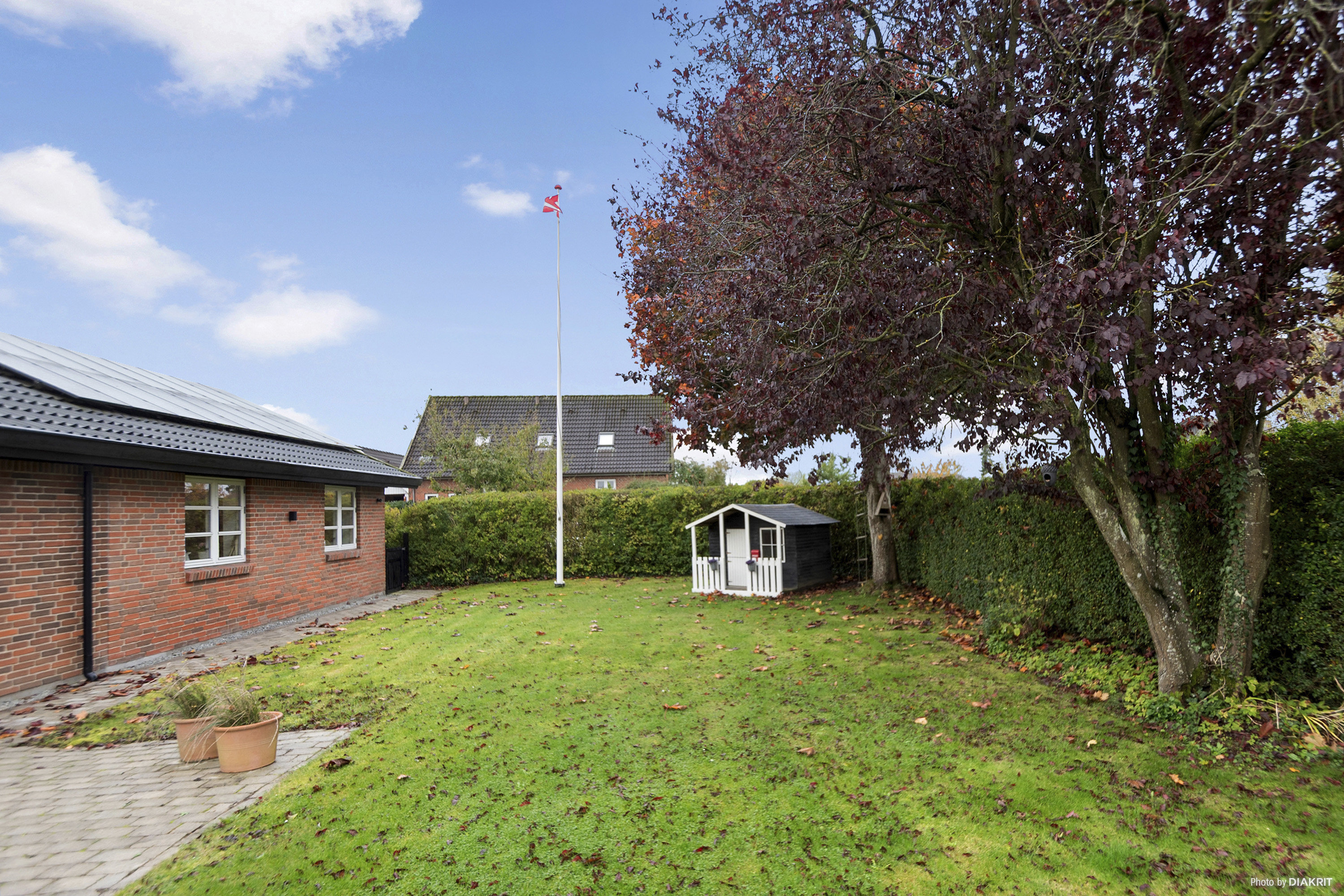 Fremhævet ejendommen billede i fuldskærmstilstand. Billede af Lærkevænget 8, Ejby, 4623 Lille Skensved