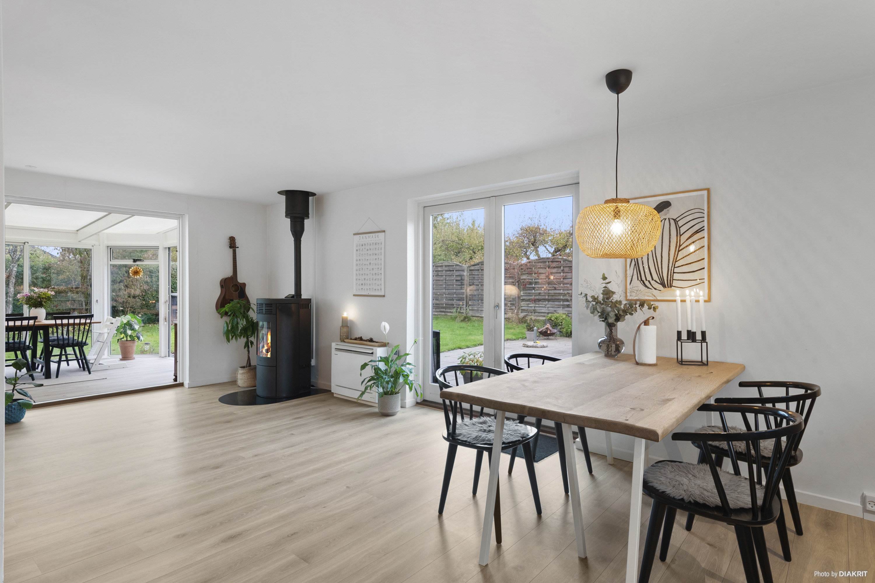 Fremhævet spisestue billede i fuldskærmstilstand. Billede af Lærkevænget 8, Ejby, 4623 Lille Skensved