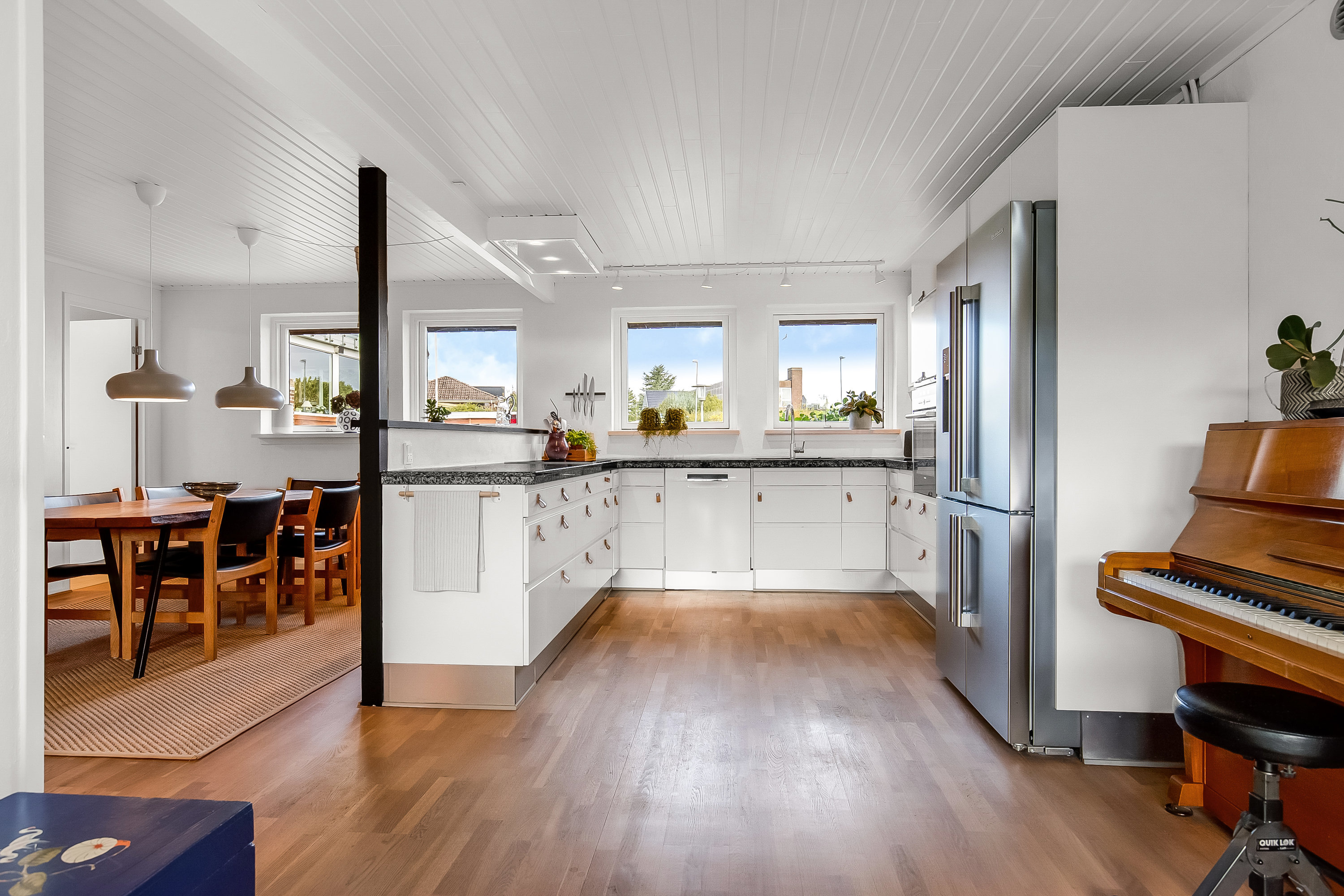 Fremhævet køkken alrum billede i fuldskærmstilstand. Billede af Strandagervænget 15, Erritsø, 7000 Fredericia