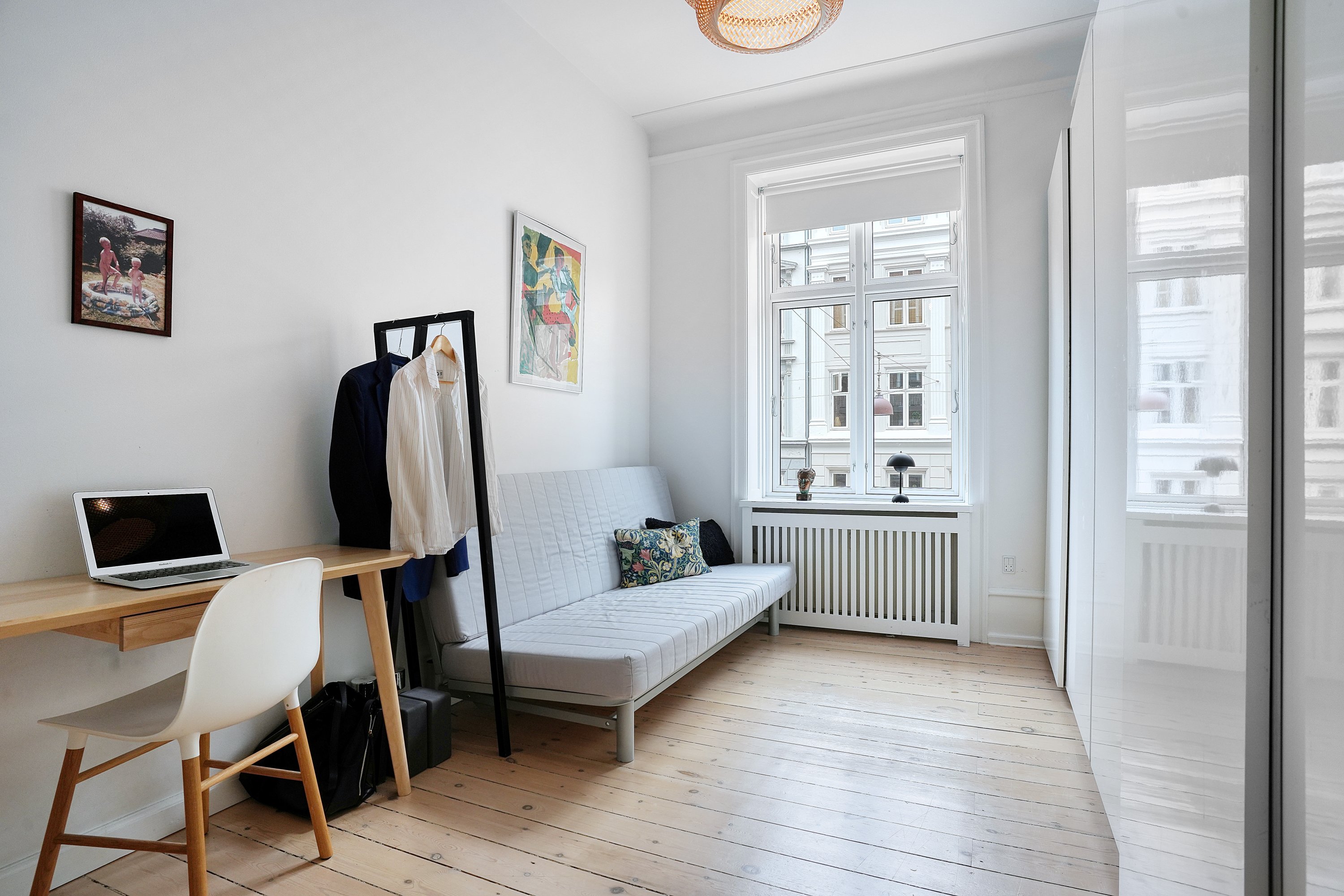 Fremhævet værelse billede i fuldskærmstilstand. Billede af Holsteinsgade 7, 2., 2100 København Ø