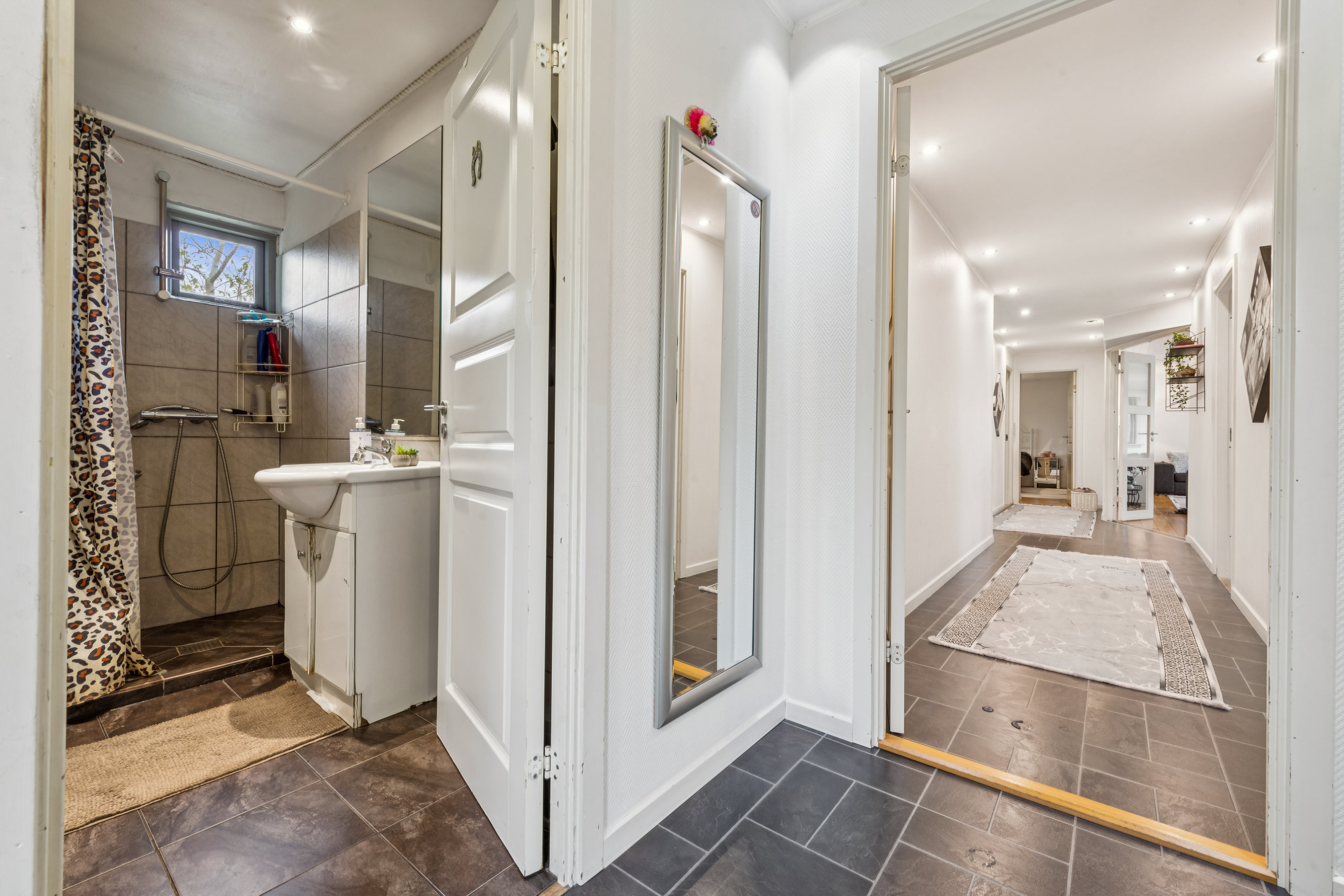 Fremhævet gang billede i fuldskærmstilstand. Billede af Rafteager 4, Baldersbrønde, 2640 Hedehusene