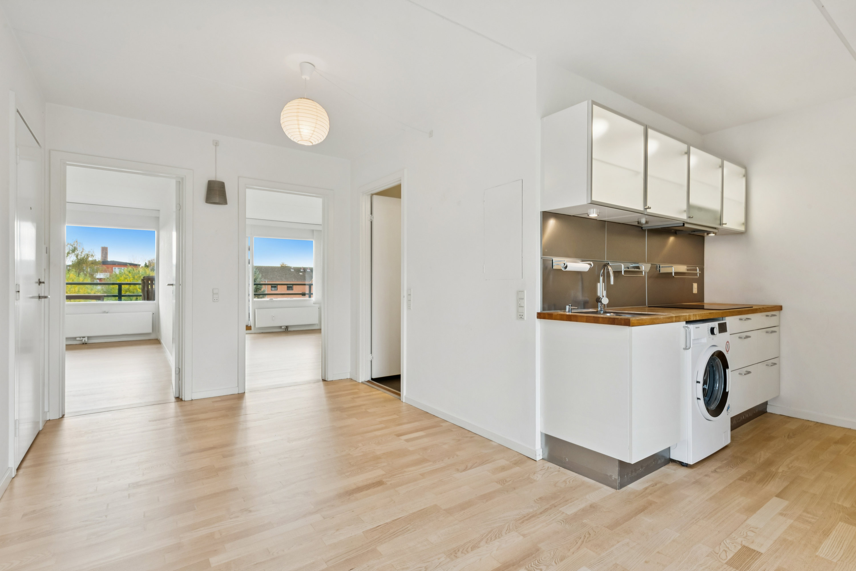 Miniaturebillede 2: køkken. Billede af Vinkelvej 12E, 3. th., 2800 Kongens Lyngby