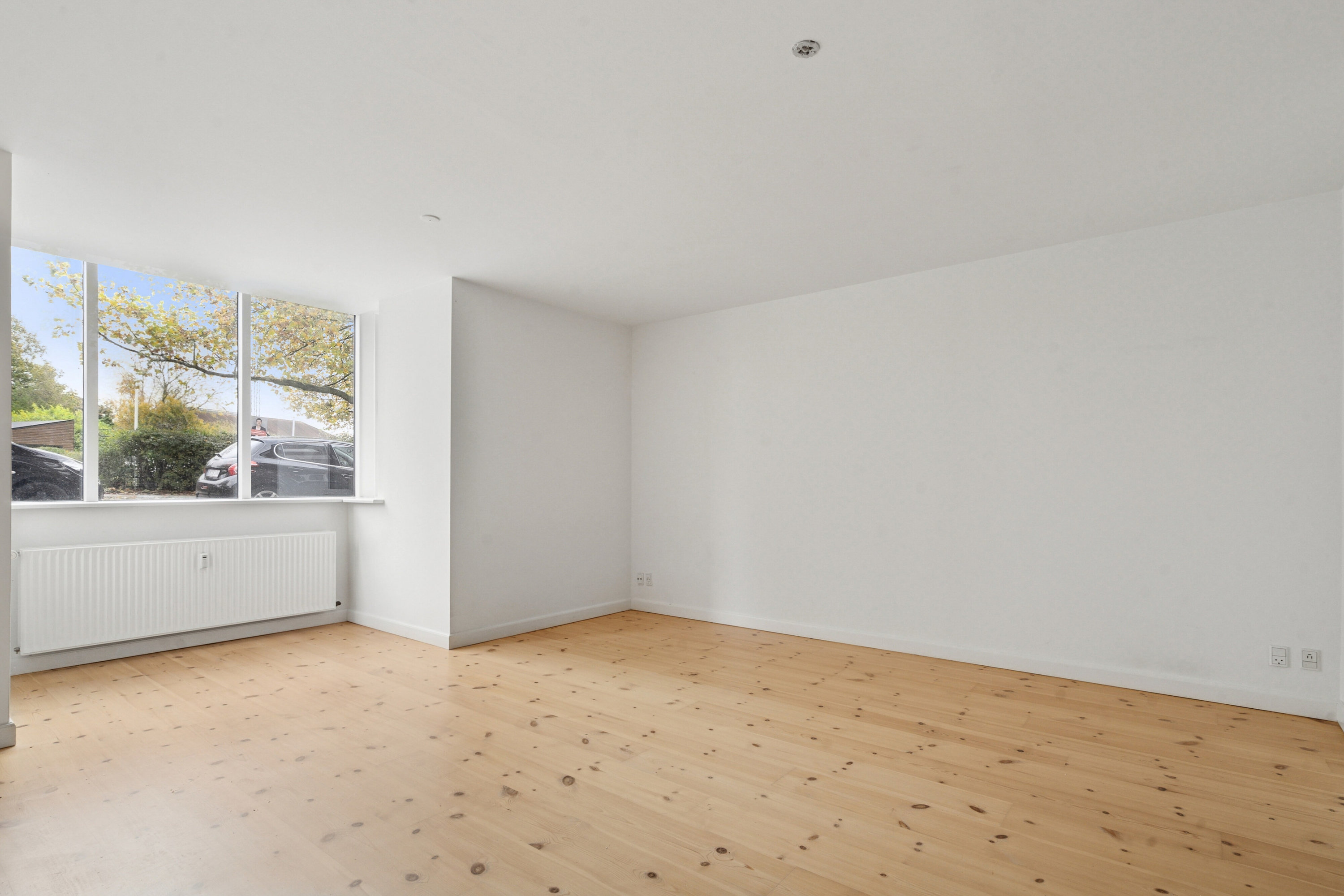 Fremhævet stue billede i fuldskærmstilstand. Billede af Langelandsgade 201, kld.., 8200 Aarhus N