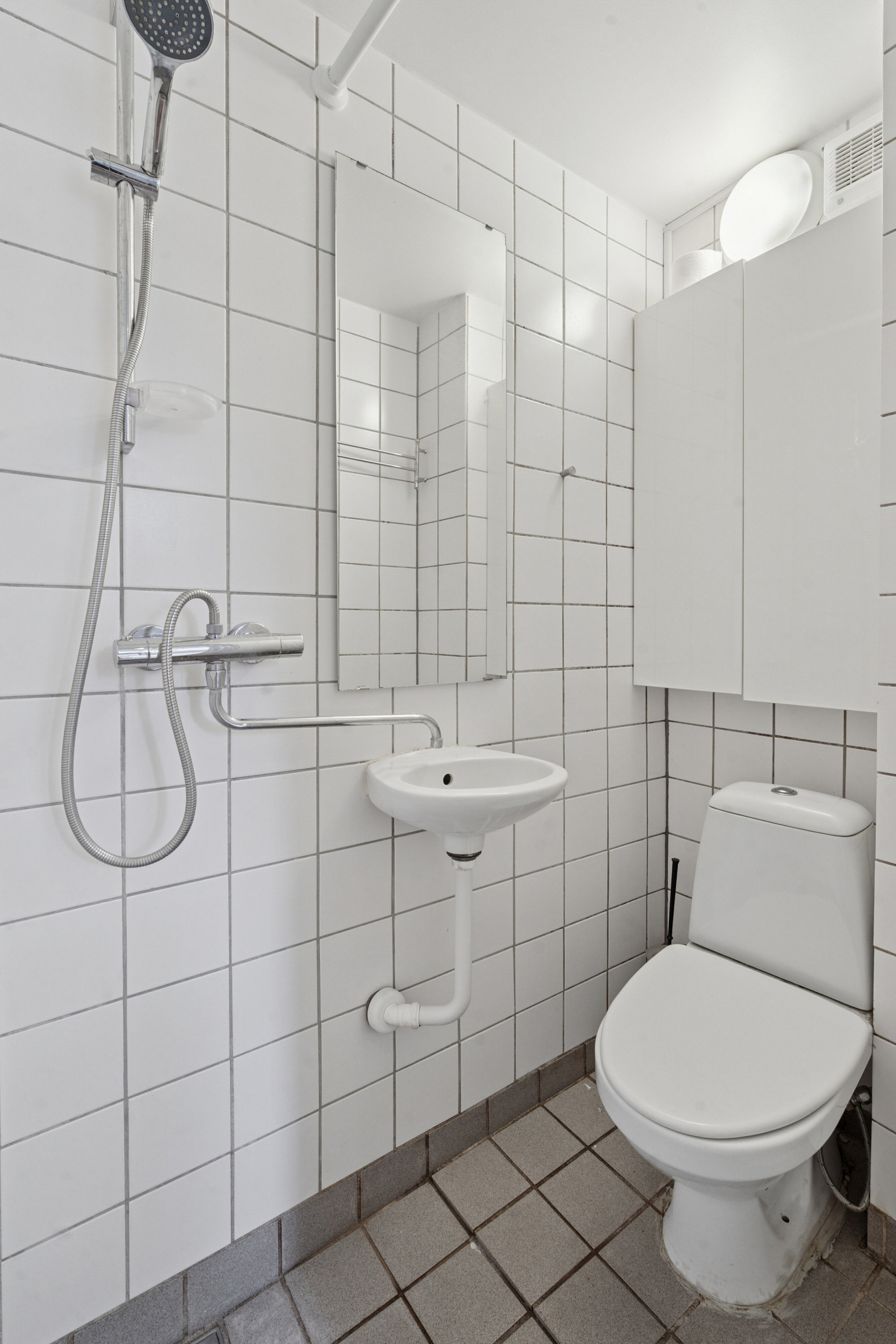 Fremhævet badeværelse billede i fuldskærmstilstand. Billede af Langelandsgade 201, kld.., 8200 Aarhus N