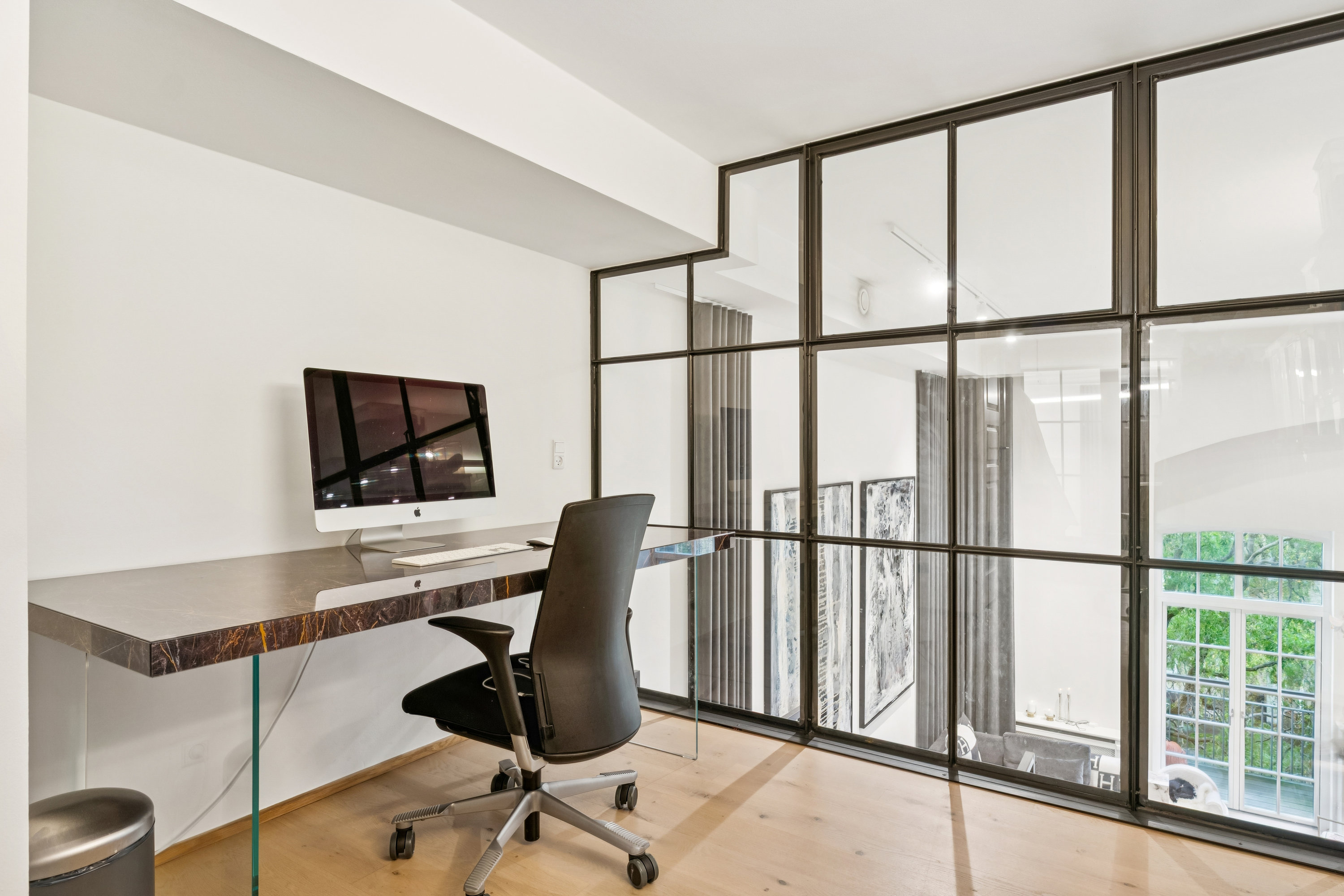 Fremhævet stue billede i fuldskærmstilstand. Billede af Klerkegade 2C, 1. th., 1308 København K