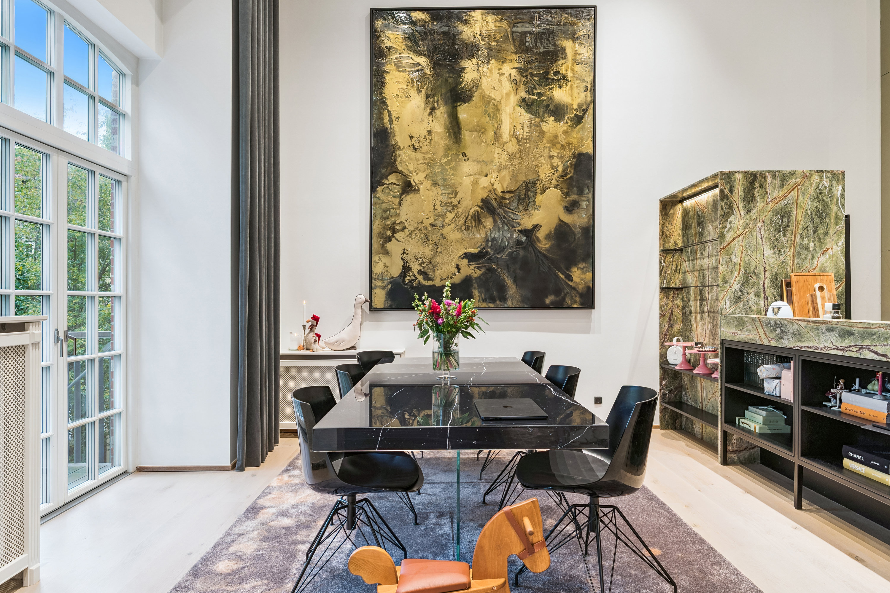 Fremhævet stue billede i fuldskærmstilstand. Billede af Klerkegade 2C, 1. th., 1308 København K