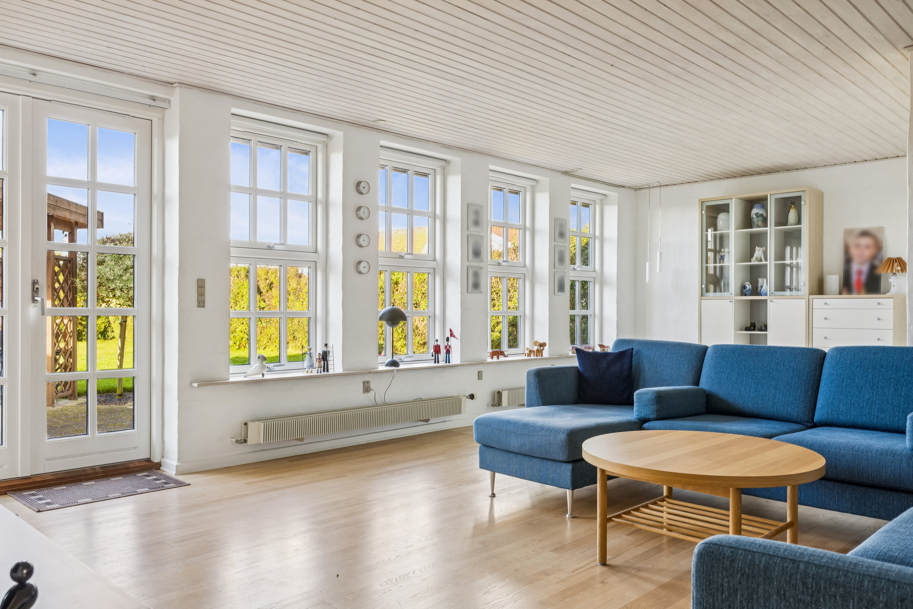 Fremhævet stue billede i fuldskærmstilstand. Billede af Ørnevej 102, Snestrup, 5210 Odense NV