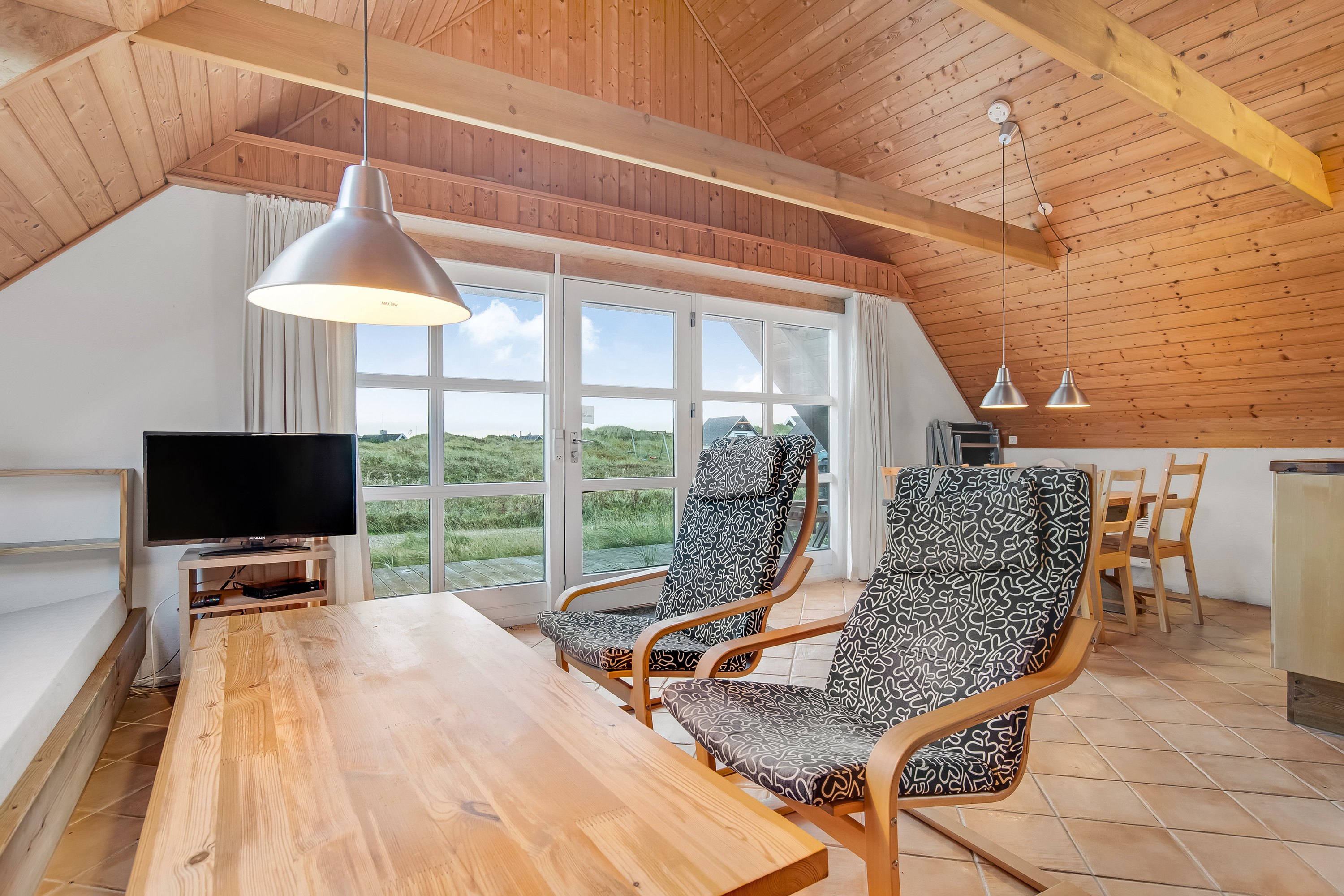 Fremhævet stue billede i fuldskærmstilstand. Billede af Opstrupsvej 62, Klegod, 6950 Ringkøbing