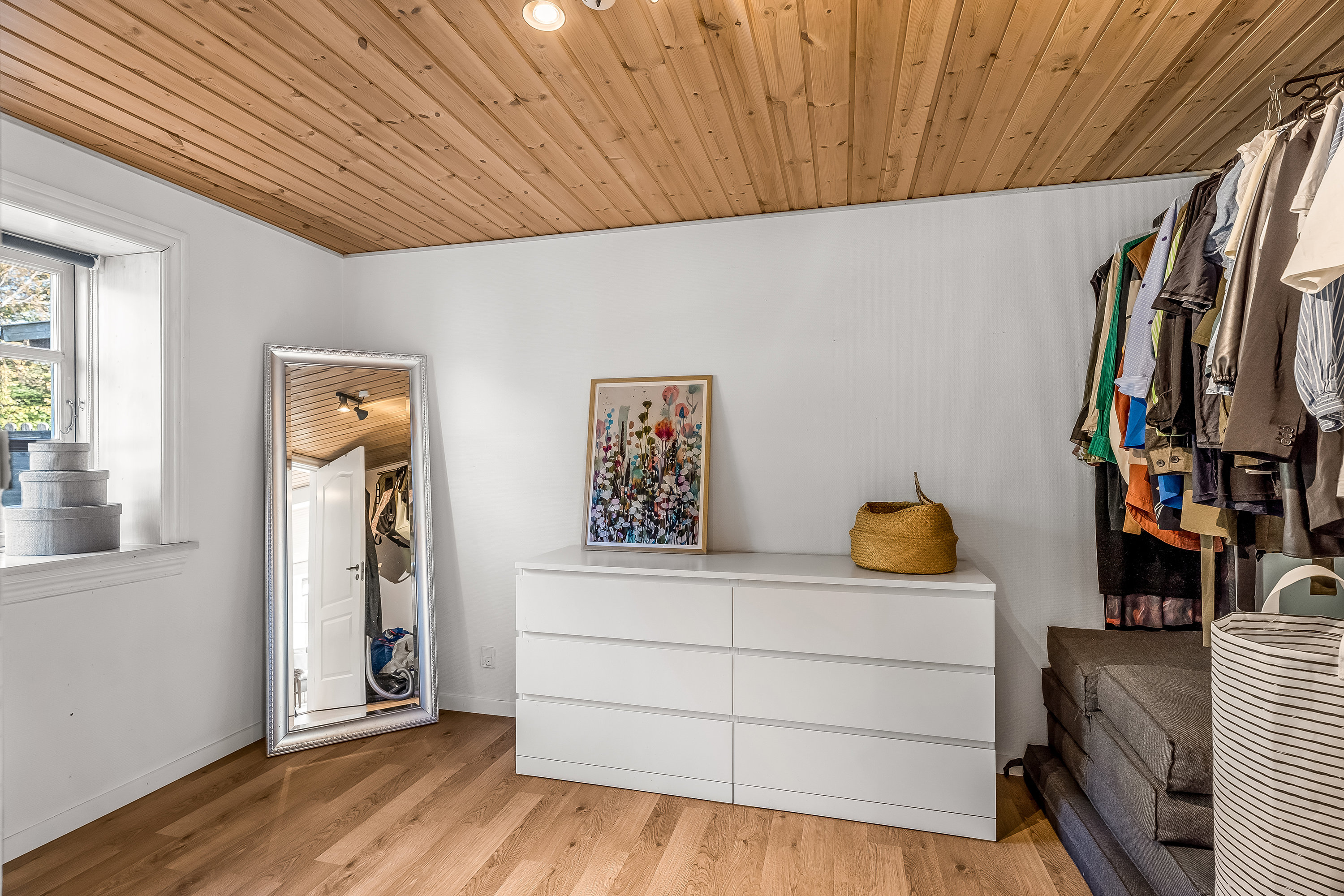 Fremhævet værelse billede i fuldskærmstilstand. Billede af Tillitsevej 23, 4983 Dannemare