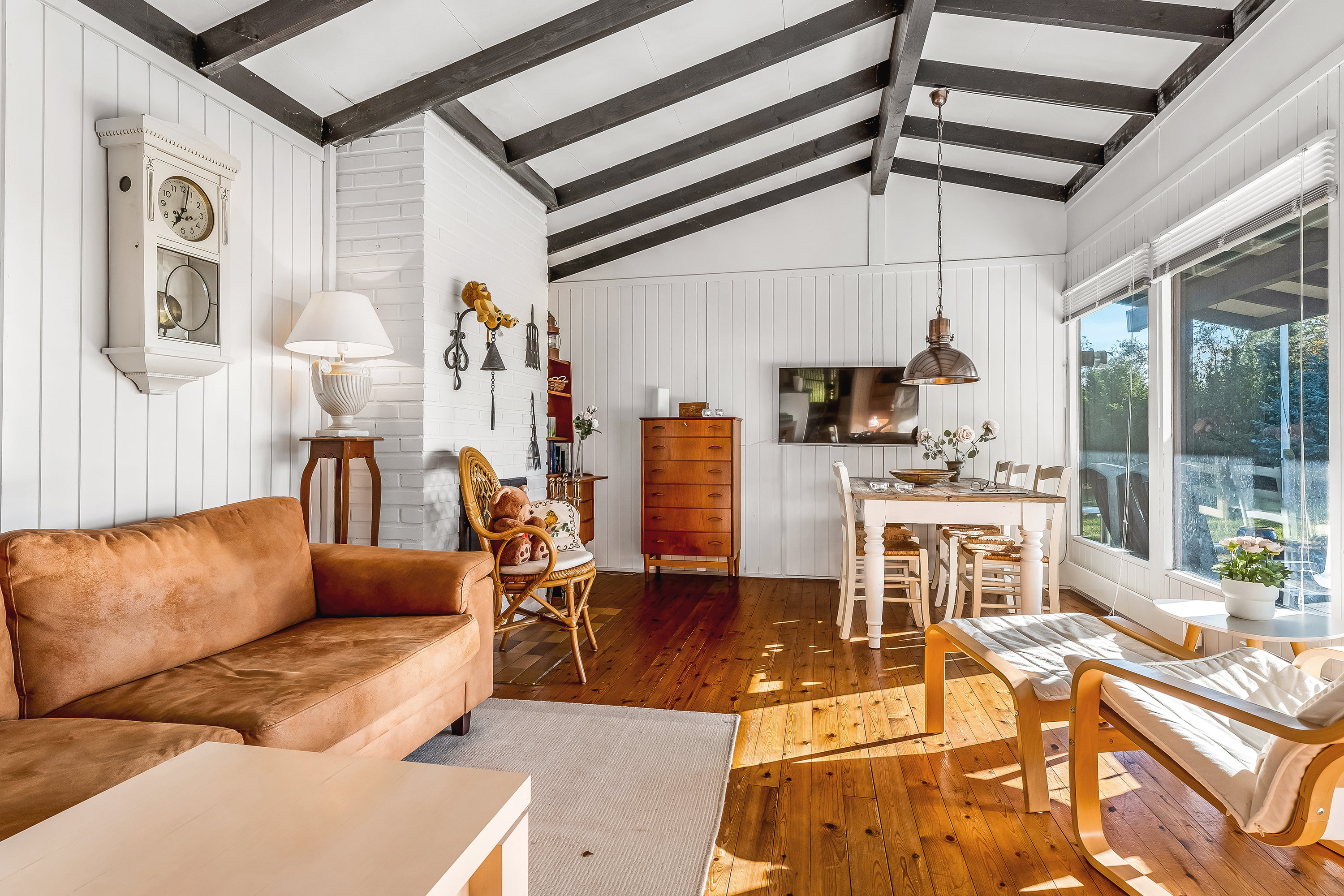 Fremhævet stue billede i fuldskærmstilstand. Billede af Filosofstræde 10, Hummingen, 4983 Dannemare