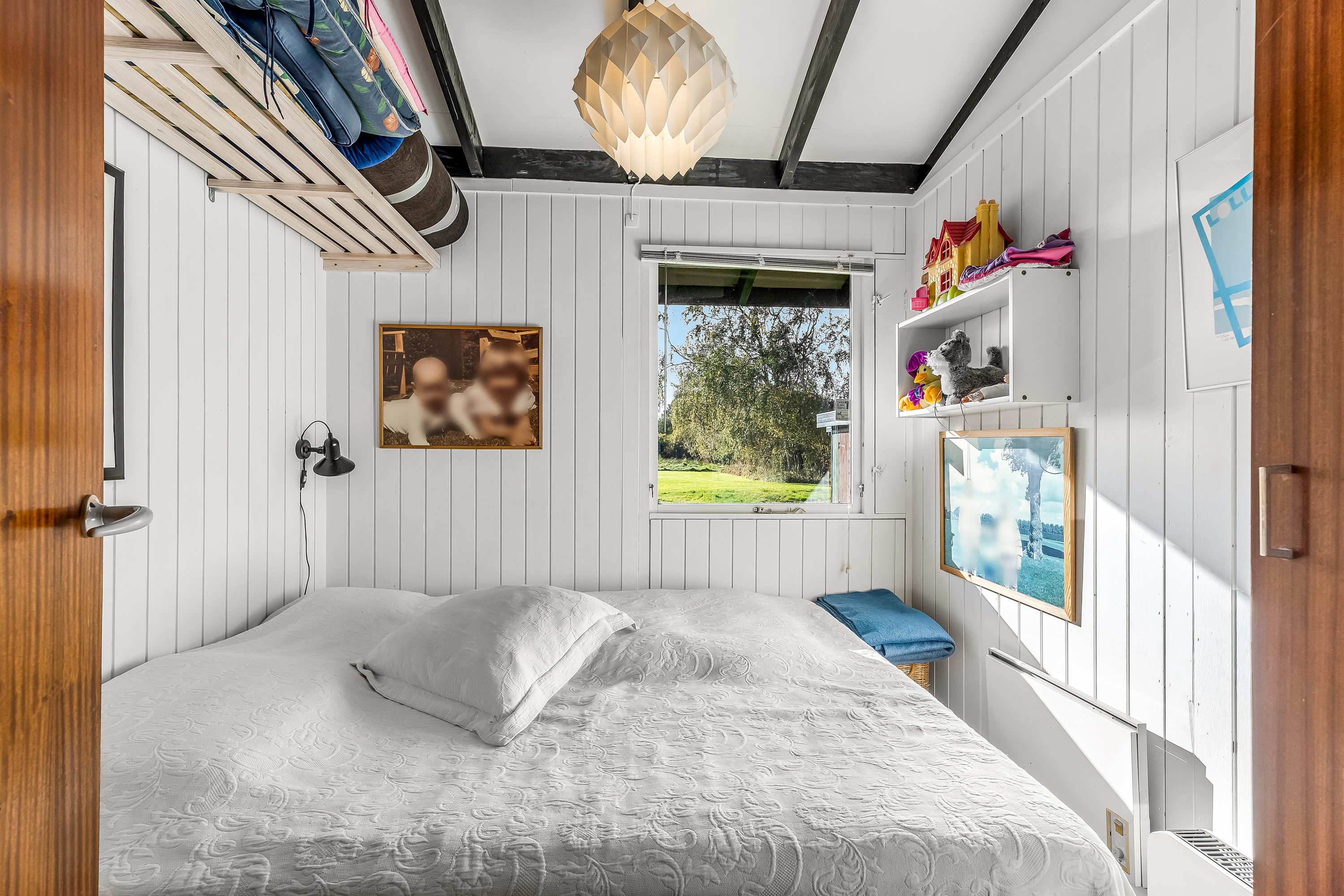 Fremhævet soveværelse billede i fuldskærmstilstand. Billede af Filosofstræde 10, Hummingen, 4983 Dannemare