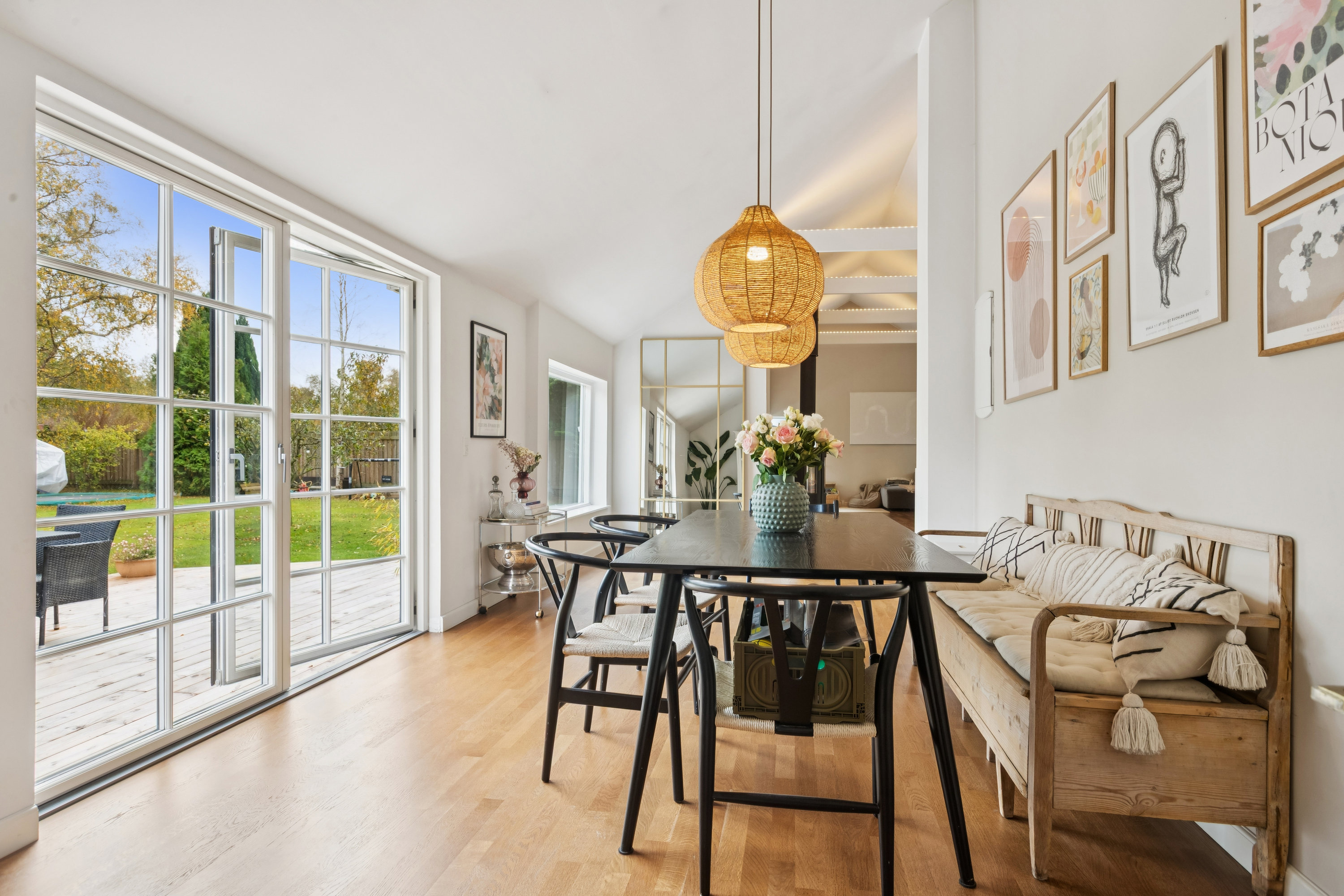 Fremhævet stue billede i fuldskærmstilstand. Billede af Kongelundsvej 630, 2791 Dragør