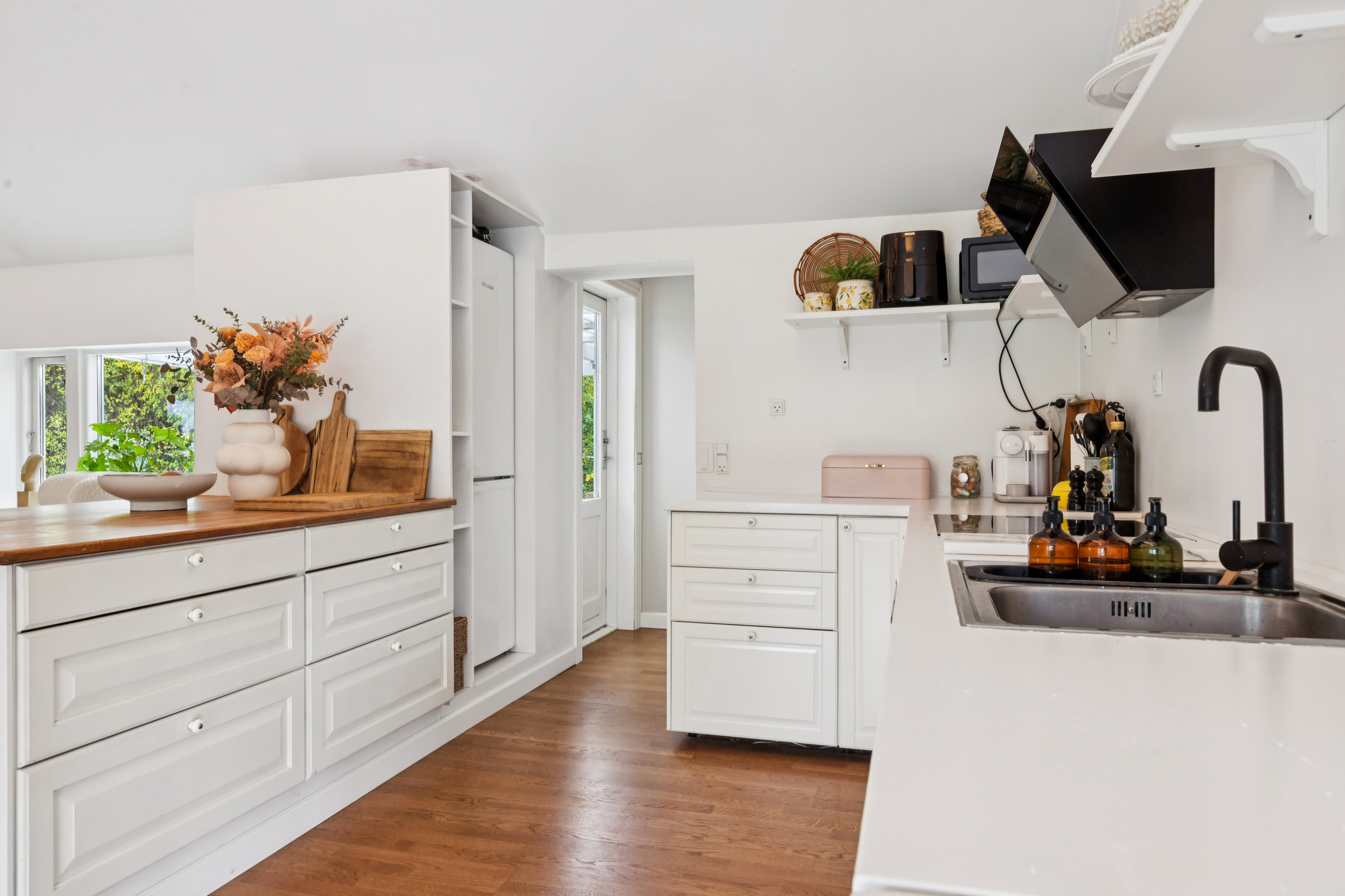 Miniaturebillede 2: køkken. Billede af Kongelundsvej 630, 2791 Dragør