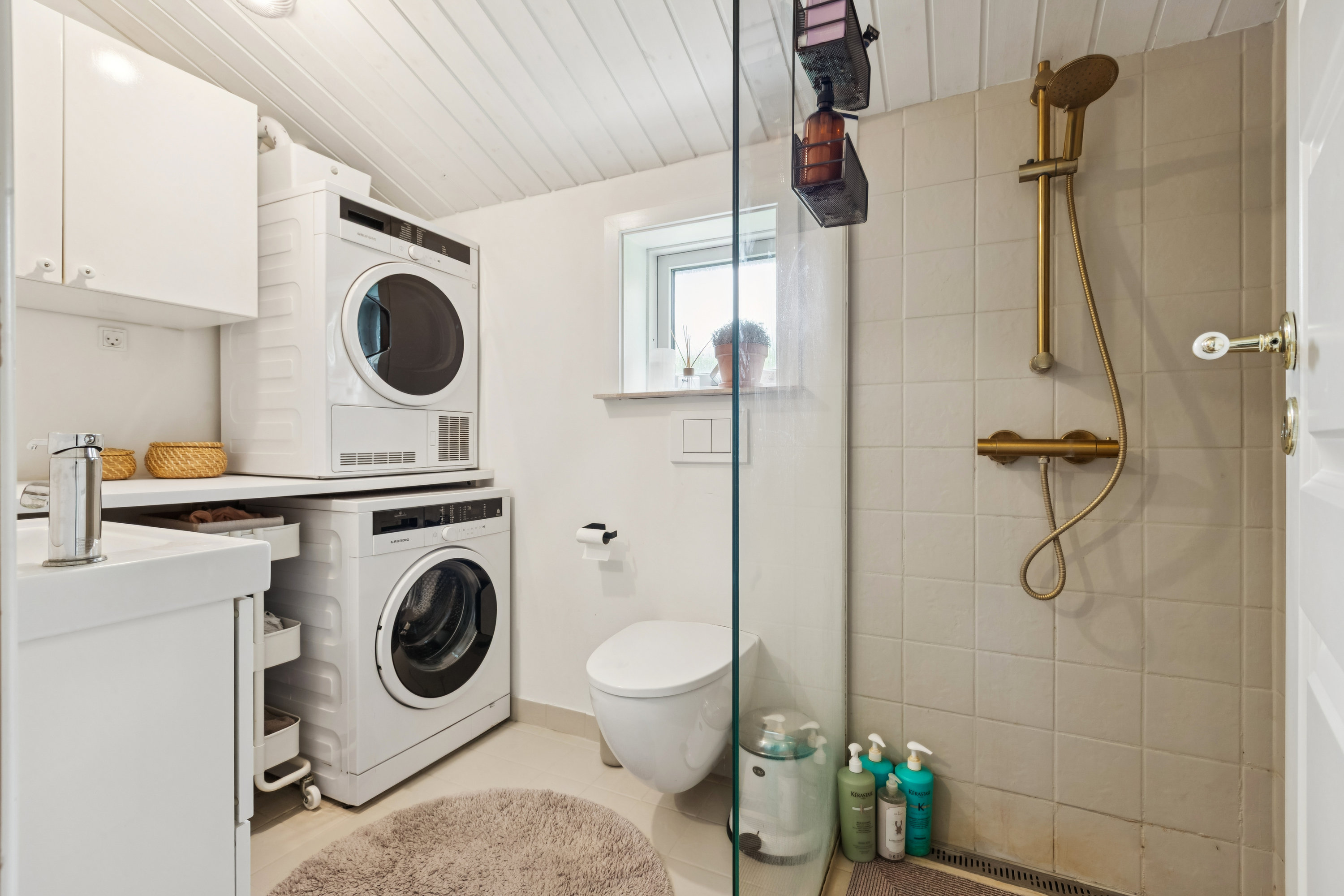 Fremhævet badeværelse billede i fuldskærmstilstand. Billede af Kongelundsvej 630, 2791 Dragør