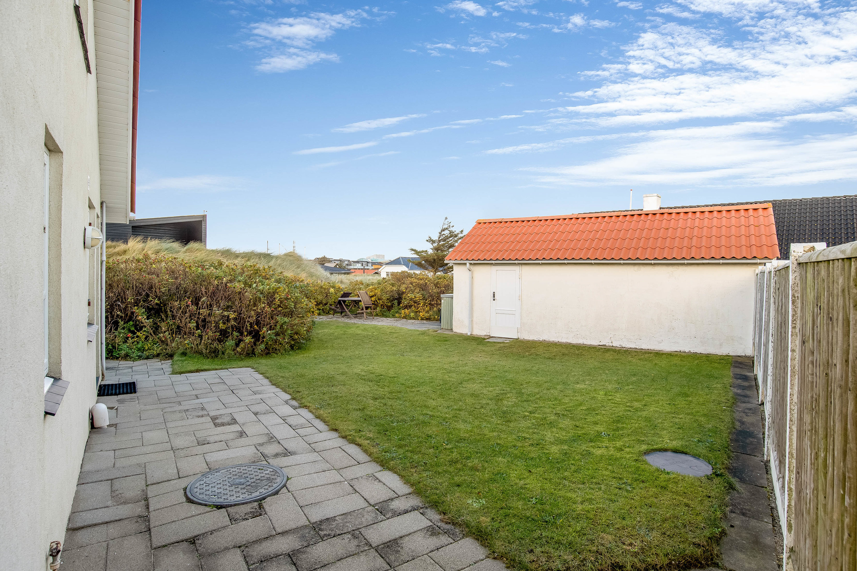 Fremhævet have billede i fuldskærmstilstand. Billede af Plantagevej 24, Søndervig, 6950 Ringkøbing