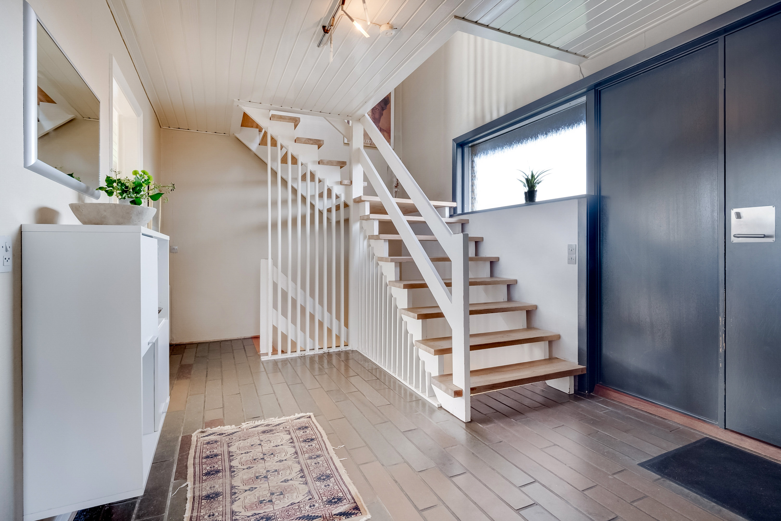 Fremhævet entré billede i fuldskærmstilstand. Billede af Kåsvænget 21, Strib, 5500 Middelfart