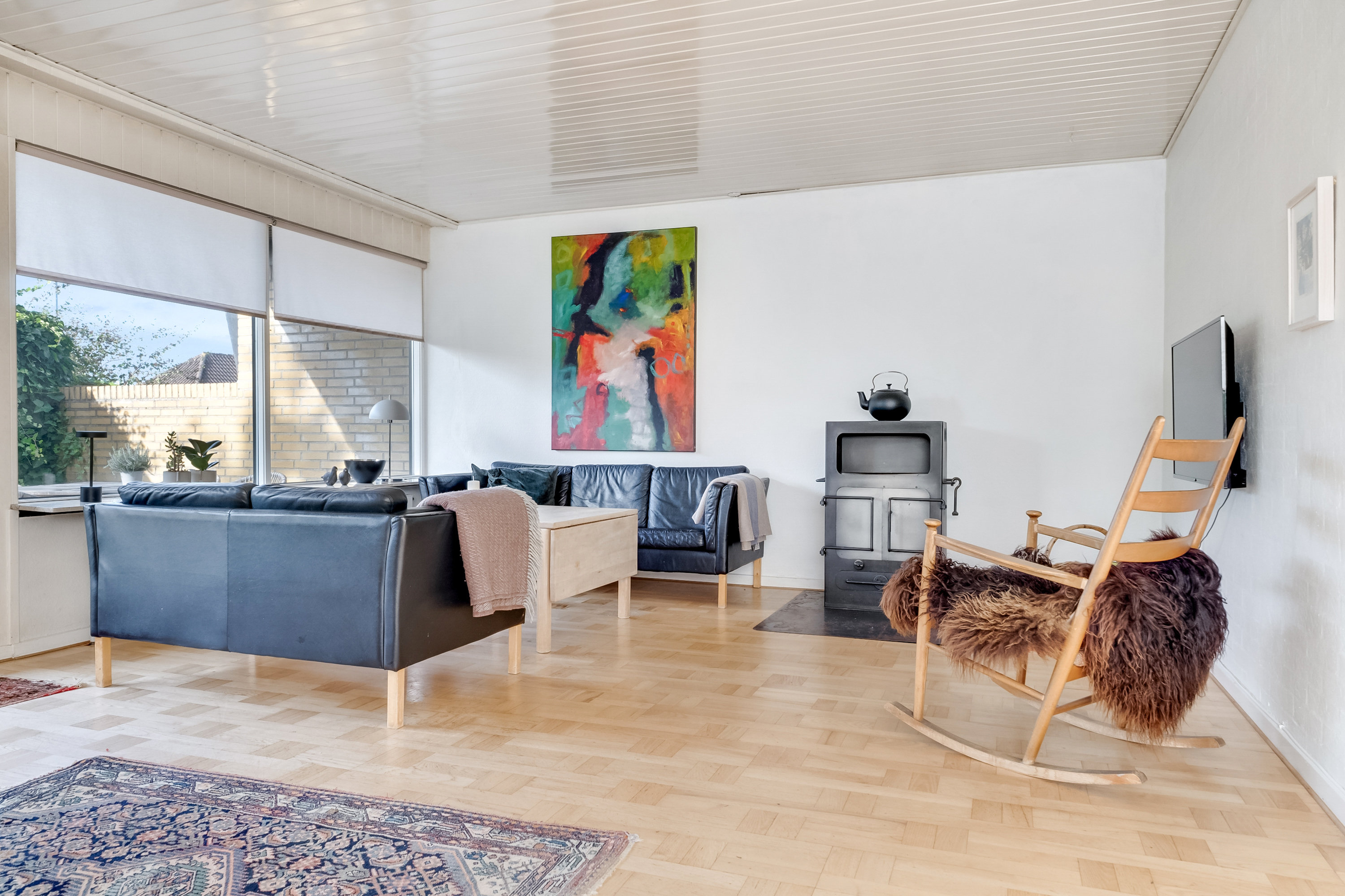 Fremhævet stue billede i fuldskærmstilstand. Billede af Kåsvænget 21, Strib, 5500 Middelfart