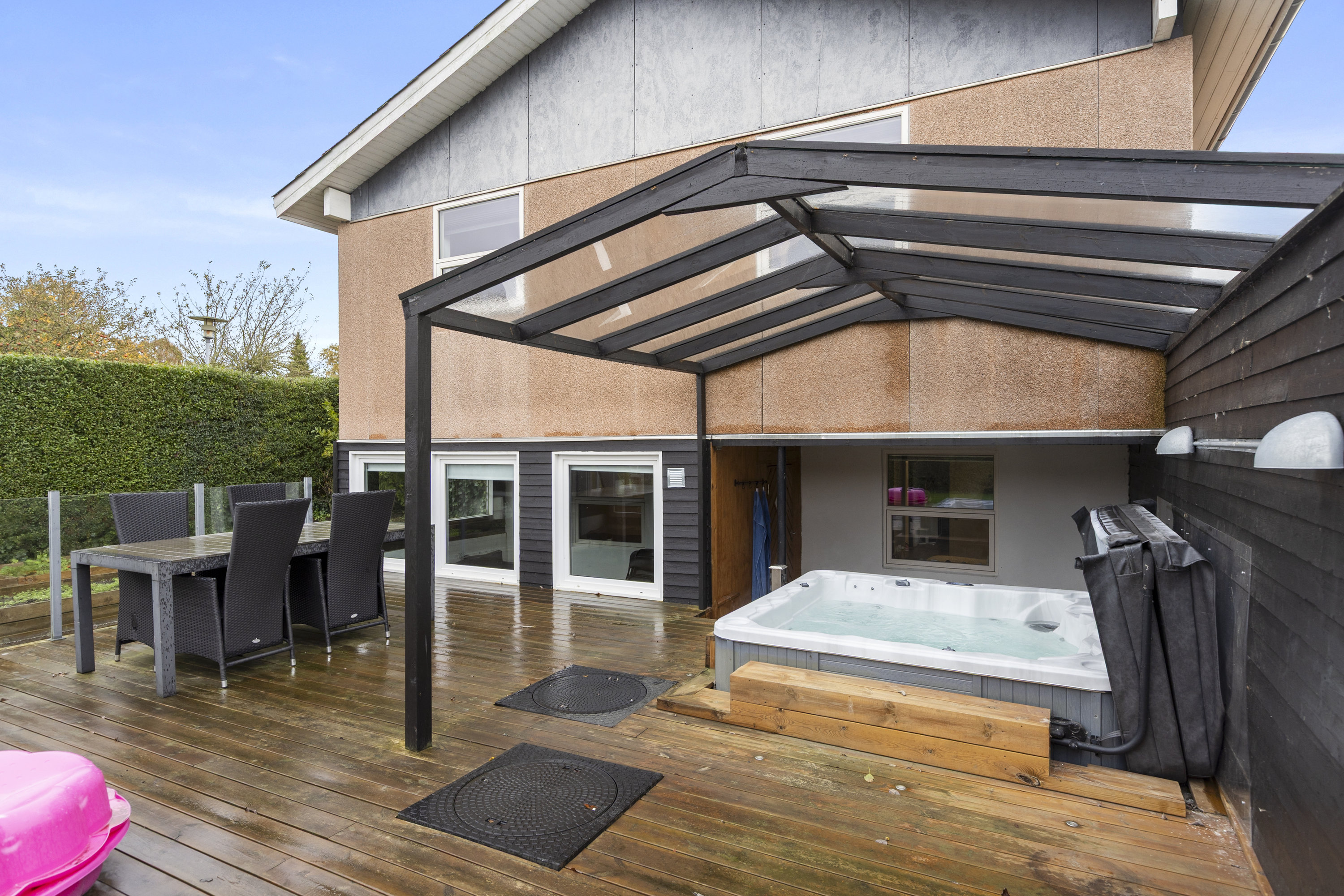 Miniaturebillede 1: terrasse. Billede af Lerchenfeldvej 47, 4400 Kalundborg