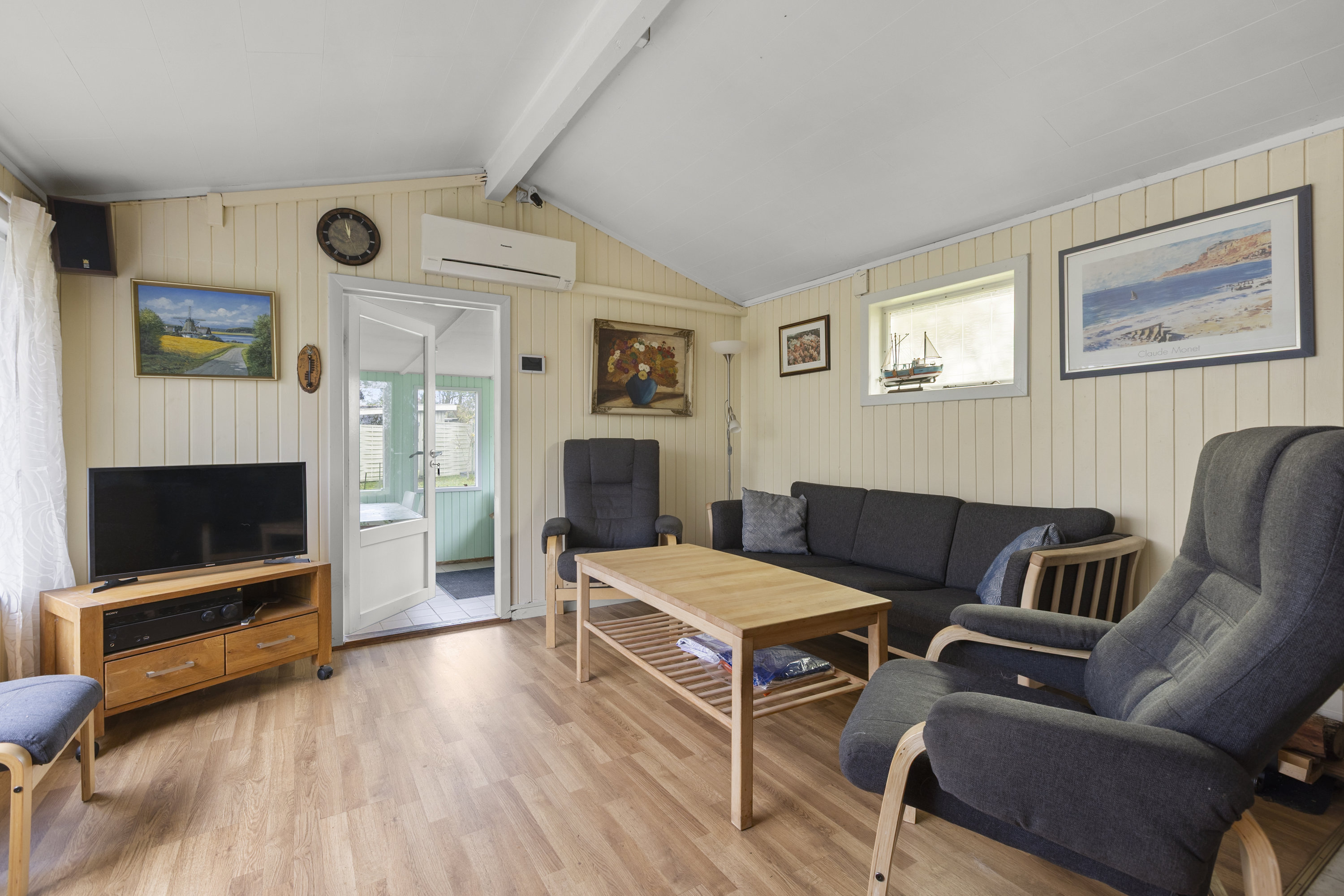 Fremhævet stue billede i fuldskærmstilstand. Billede af Hannesvej 8, Kaldred, 4593 Eskebjerg