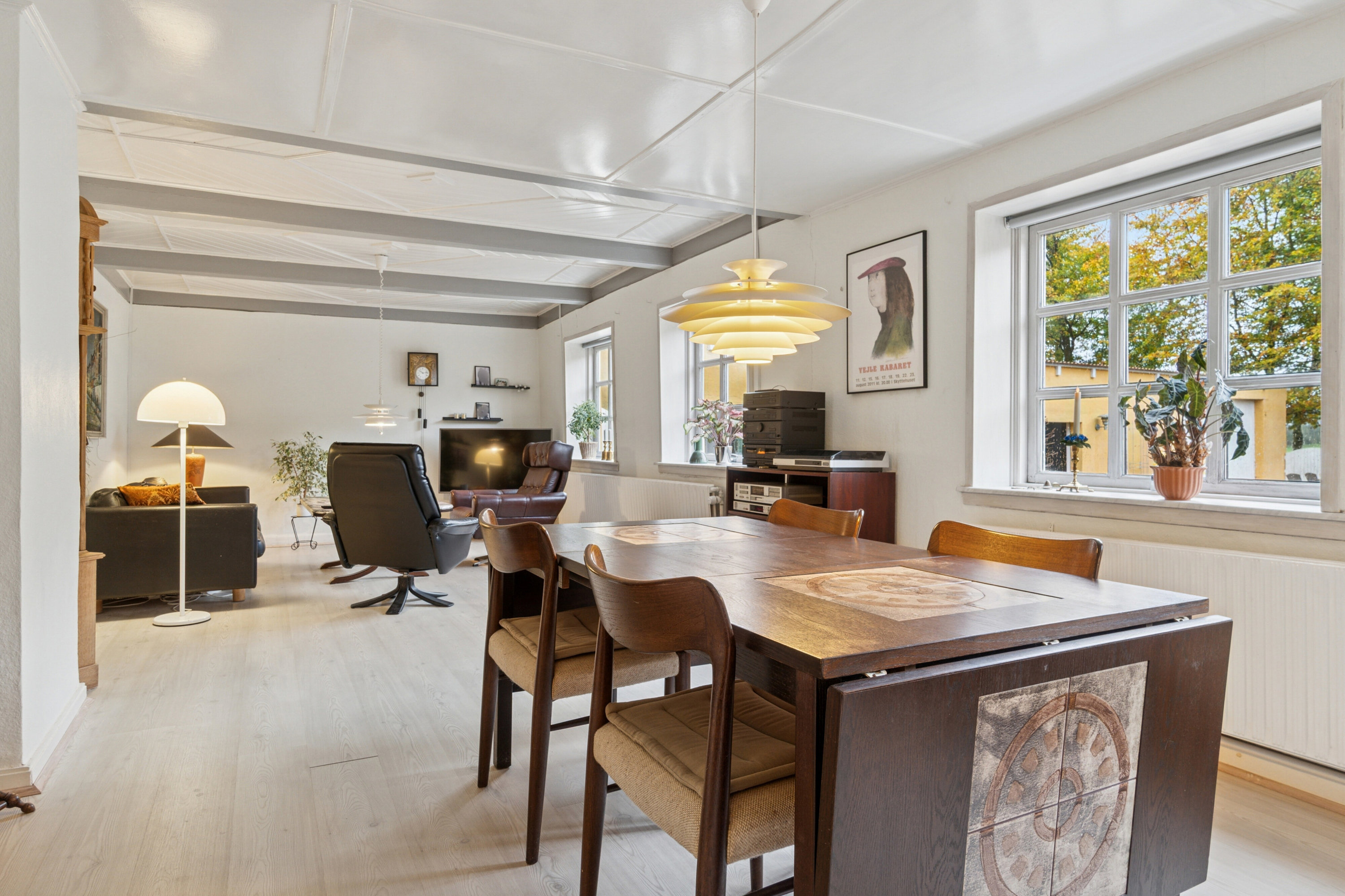 Fremhævet spisestue billede i fuldskærmstilstand. Billede af Varmkærvej 11, Varmkær, 6040 Egtved