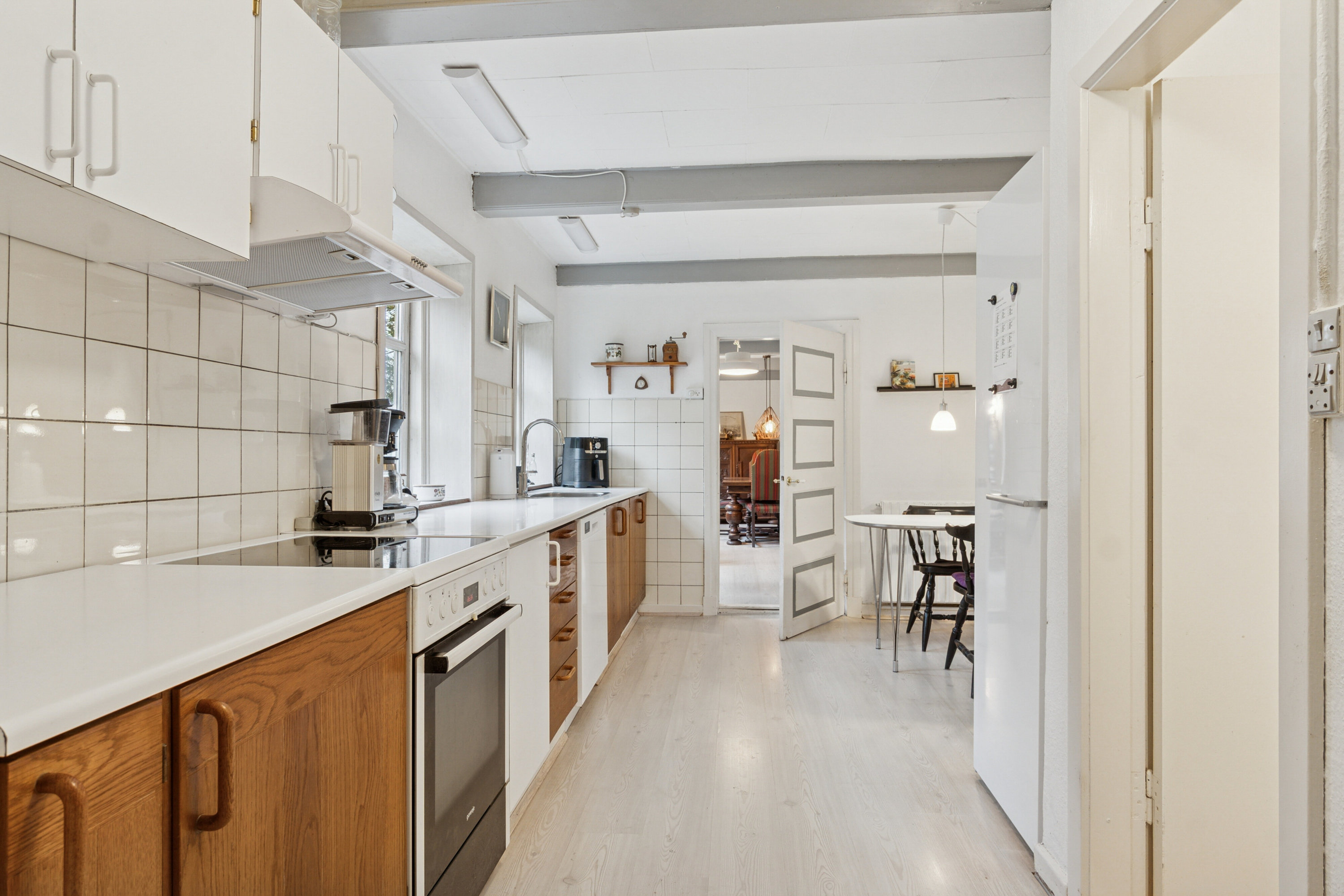 Fremhævet køkken billede i fuldskærmstilstand. Billede af Varmkærvej 11, Varmkær, 6040 Egtved