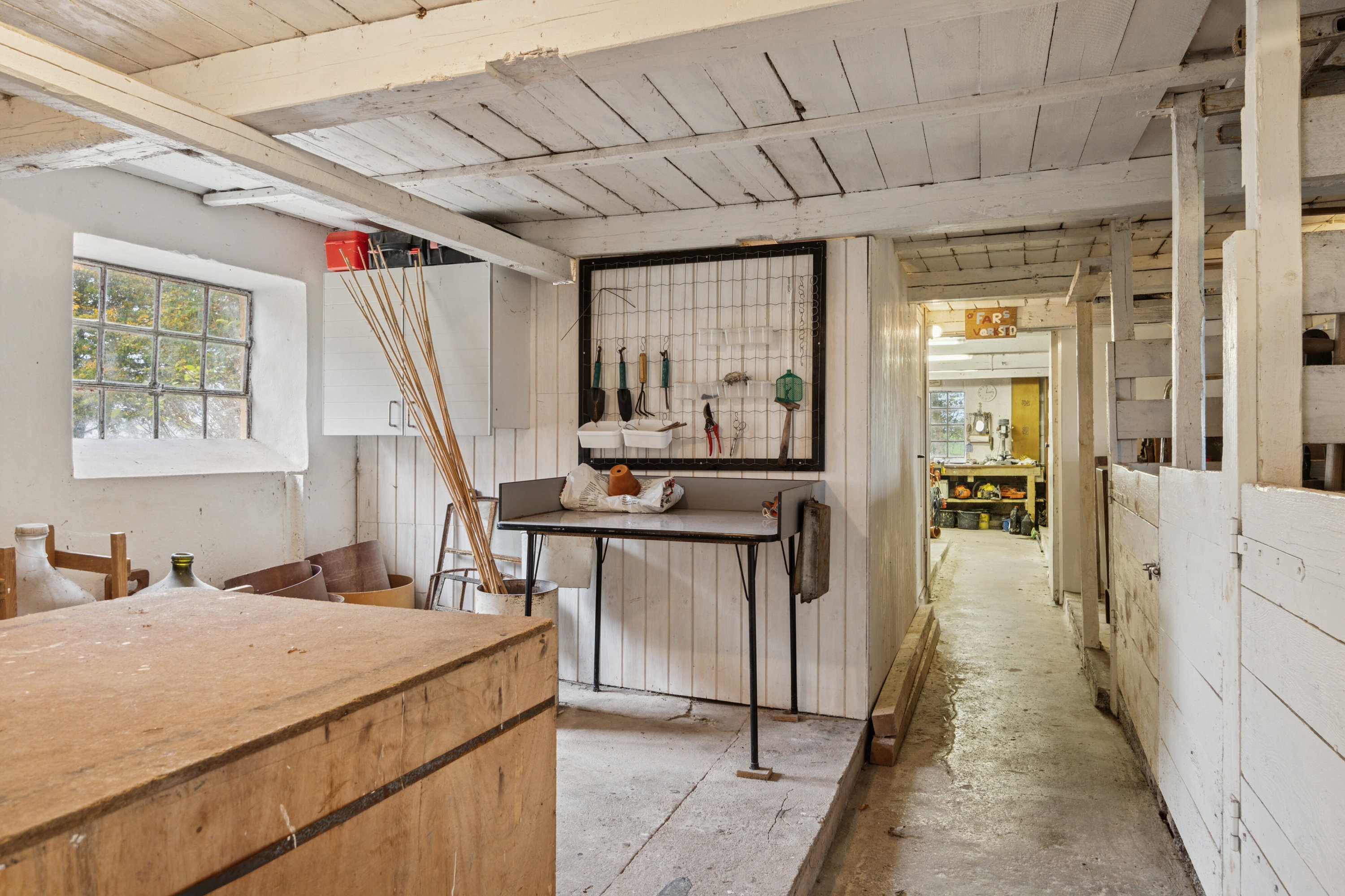 Fremhævet stald billede i fuldskærmstilstand. Billede af Varmkærvej 11, Varmkær, 6040 Egtved