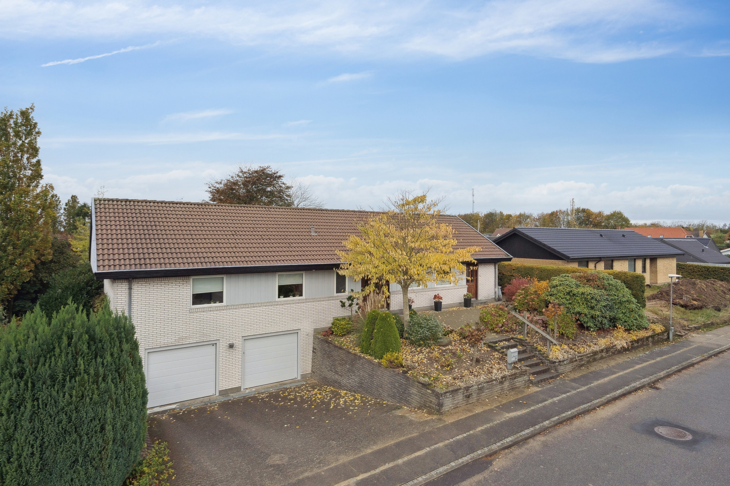 Fremhævet set fra vejen billede i fuldskærmstilstand. Billede af Baldersvej 26, 6040 Egtved