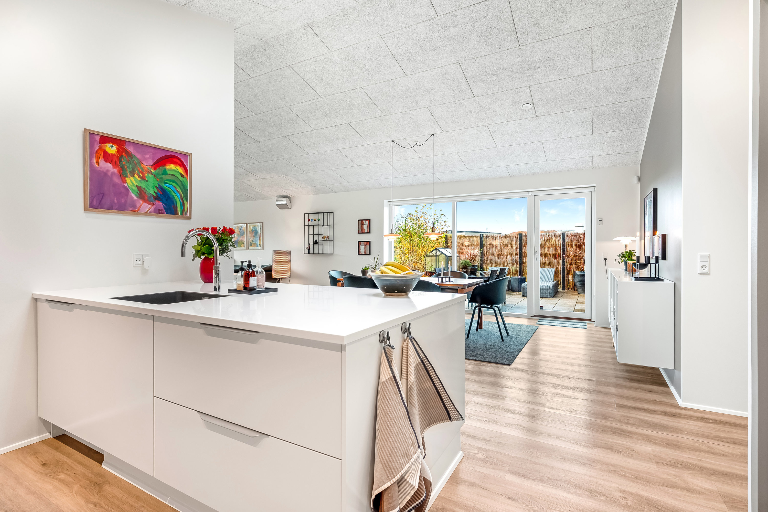 Fremhævet køkken alrum billede i fuldskærmstilstand. Billede af Under Hvidtjørnen 43, Halgårde, 7500 Holstebro