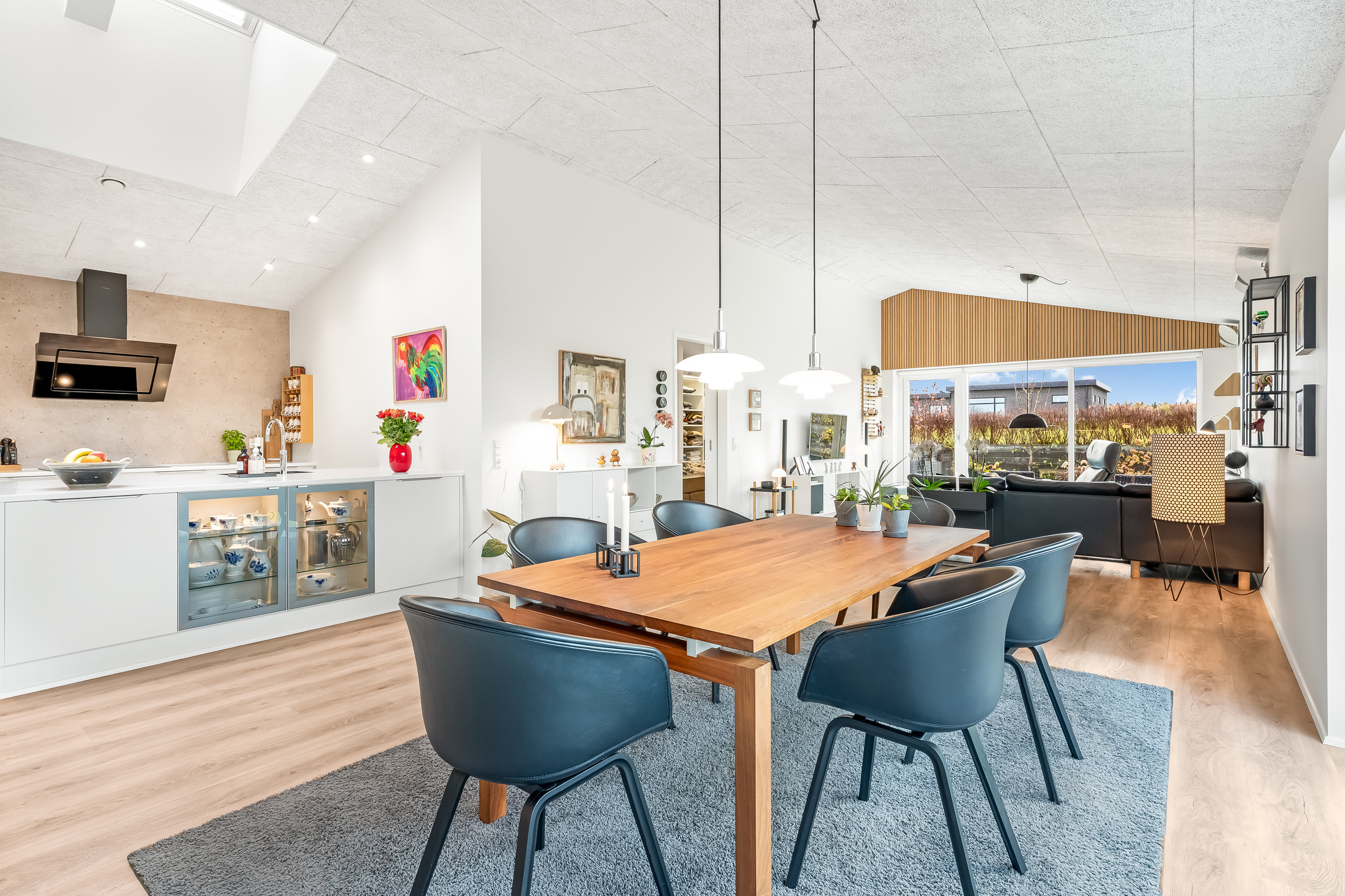 Fremhævet køkken alrum billede i fuldskærmstilstand. Billede af Under Hvidtjørnen 43, Halgårde, 7500 Holstebro