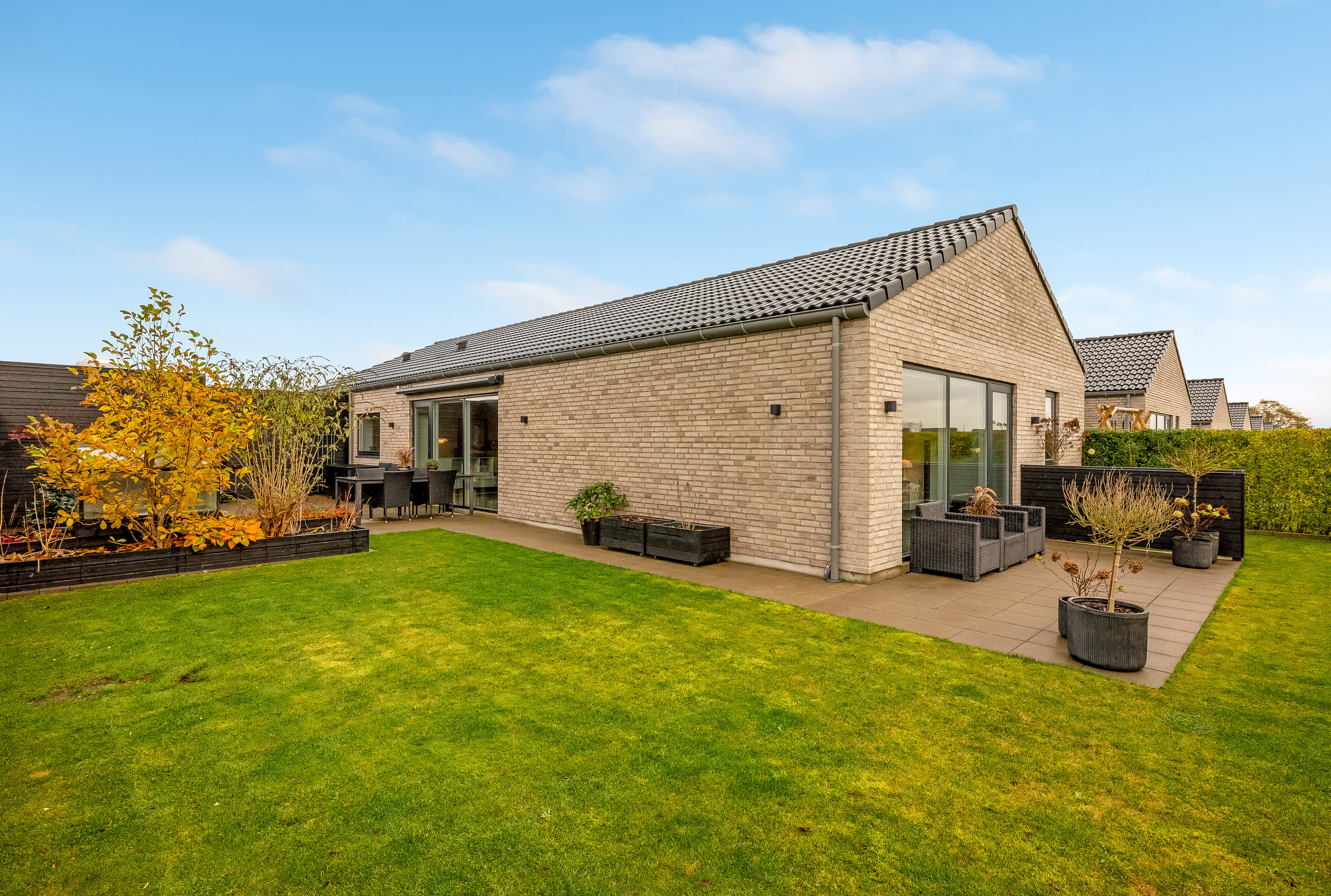 Fremhævet ejendommen billede i fuldskærmstilstand. Billede af Under Hvidtjørnen 43, Halgårde, 7500 Holstebro