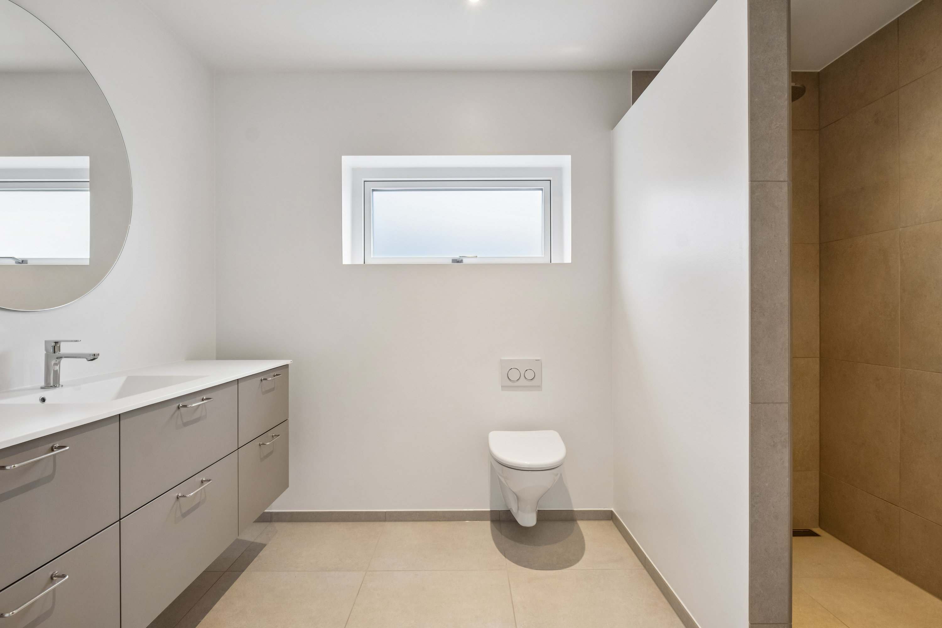 Fremhævet badeværelse billede i fuldskærmstilstand. Billede af Georg Walther Andersens Vænge 8, Nebel, 8700 Horsens