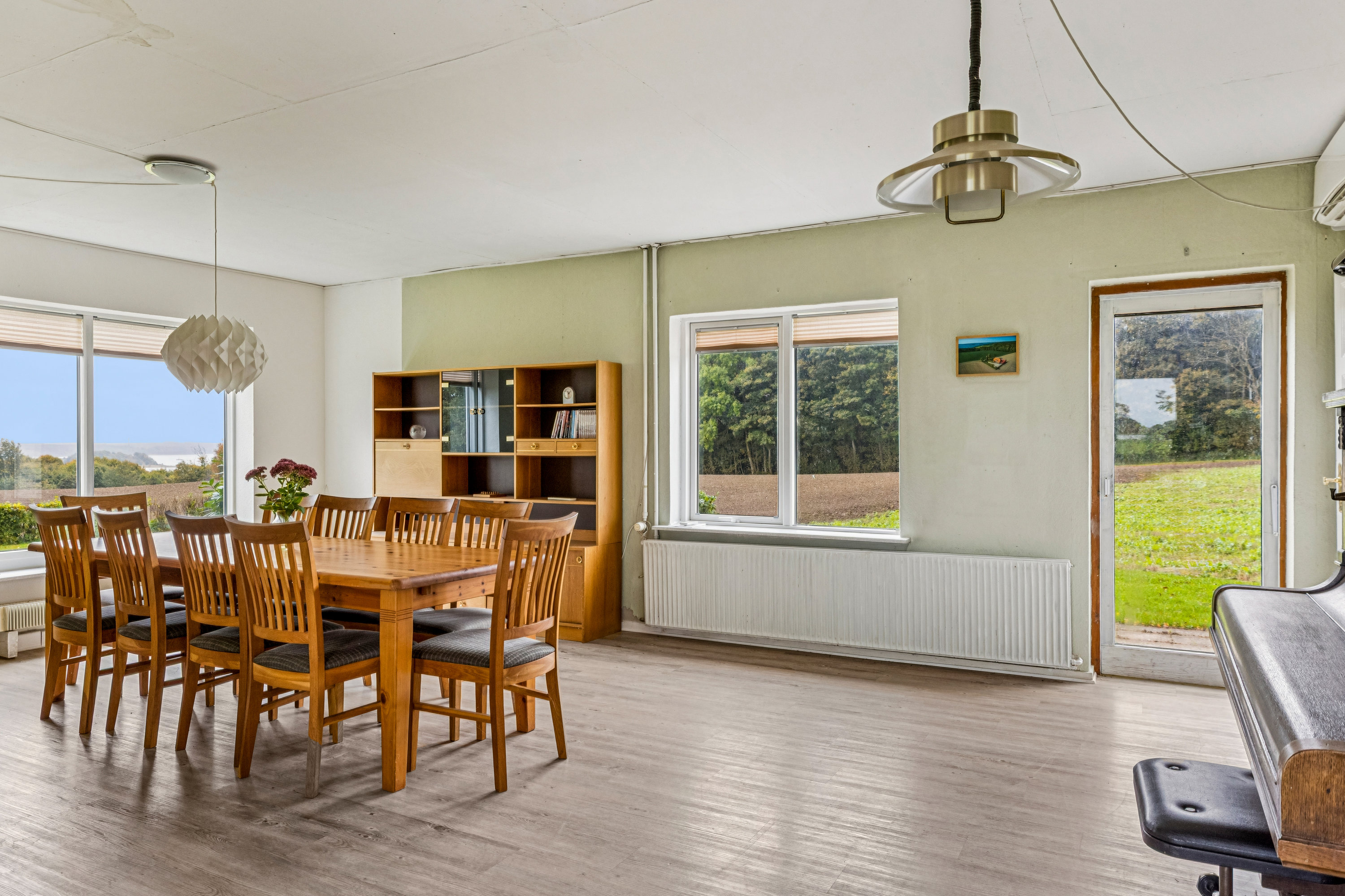 Fremhævet stue billede i fuldskærmstilstand. Billede af Rønshovedvej 6, Rønshoved, 6340 Kruså